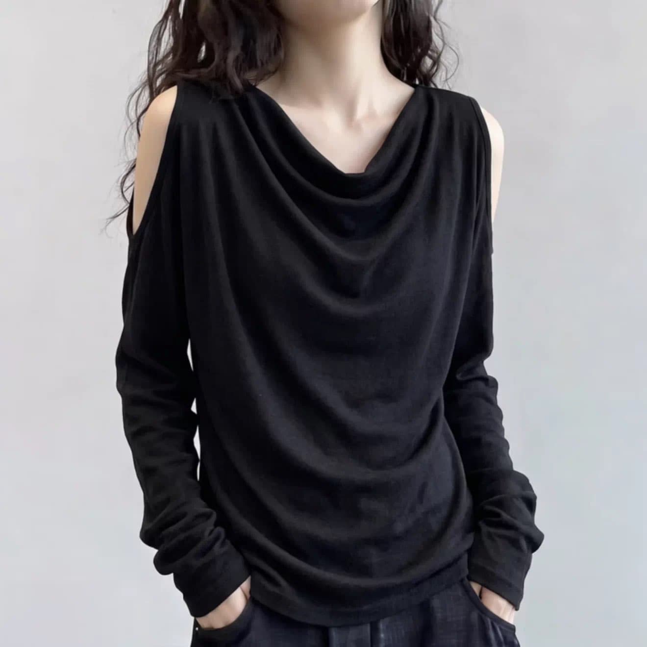 2026 새로운 이른 가을 빅 사이즈 지방 mm 표지 고기 슬림해 보이는 디자인 센스 흔들다 칼라 오프숄더 다용도 긴팔 티셔츠 맨위 여성 상세 이미지 6