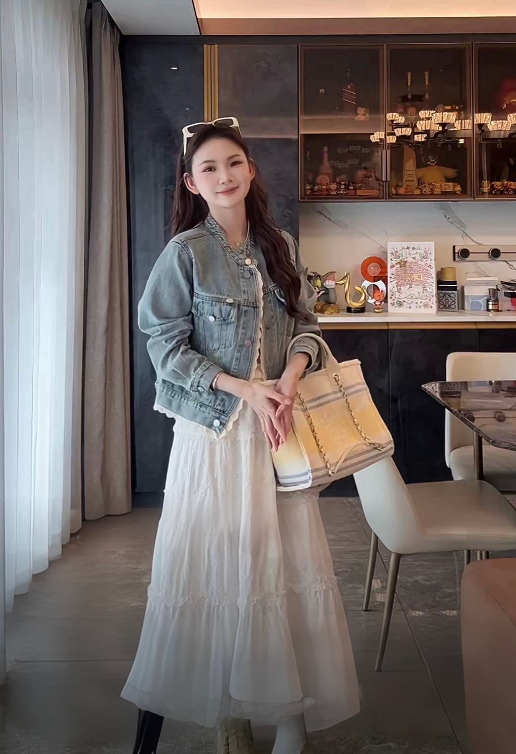 liuyi 레이스 데님 봄 패치워크 레이스 레이스 쇼트 스타일 고급 슬림해 보이는 데님 재킷 이미지 3