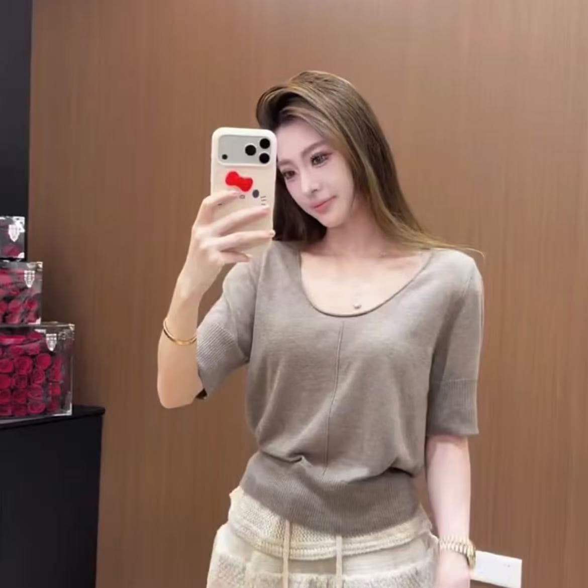 새로운 인터넷 유명인 같은 단락 오래된 돈 느슨함 니트 작은 반팔 허리밴드 케이크 반 스커트 달콤함 투피스 세트 이미지 5