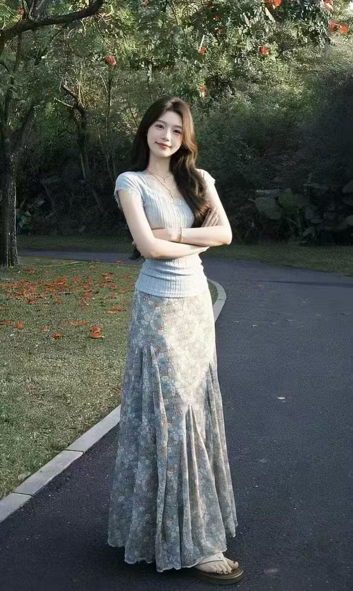 새로운 패션 프랑스식 고유 한 휴가 바람 몸매 가꾸기 레이스 맨위 허리밴드 꽃무늬 반신 롱 스커트 세트 상세 이미지 5