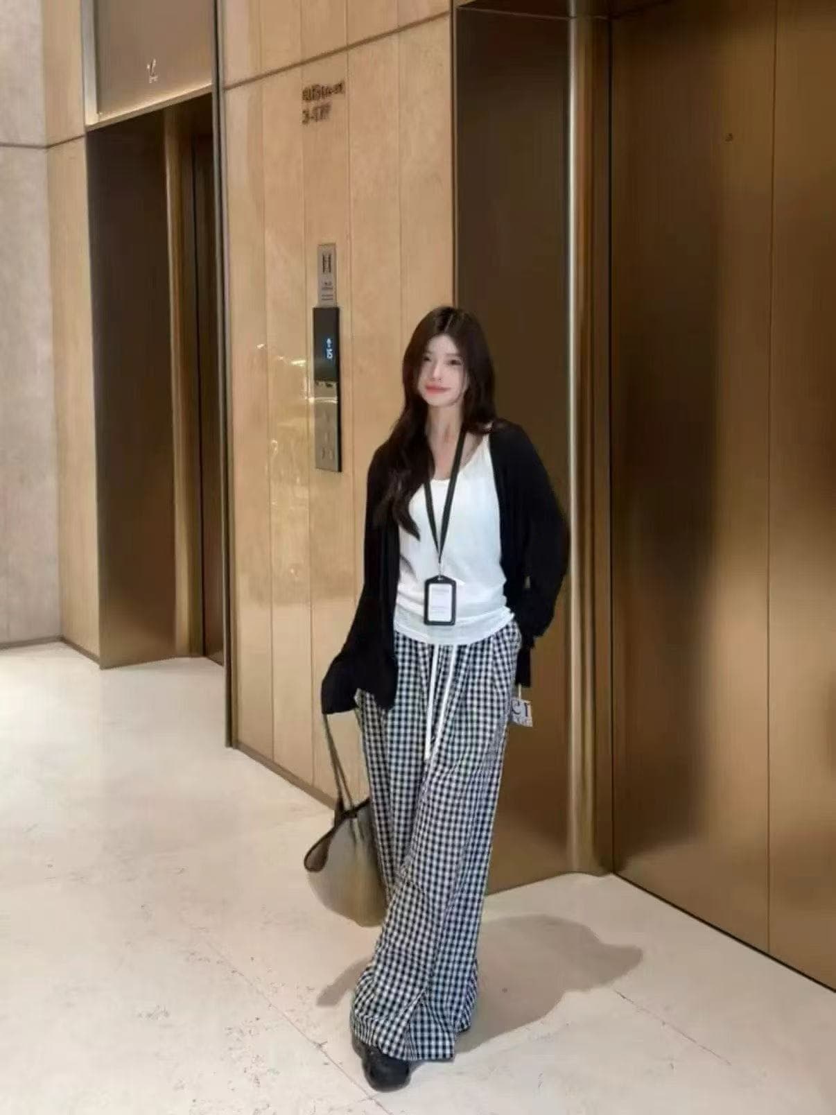 새로운 패션 느긋한 루즈핏 자외선 차단 오픈 가디건 조끼 허리밴드 체크무늬 와이드 레그 팬츠 3종 세트 상세 이미지 4