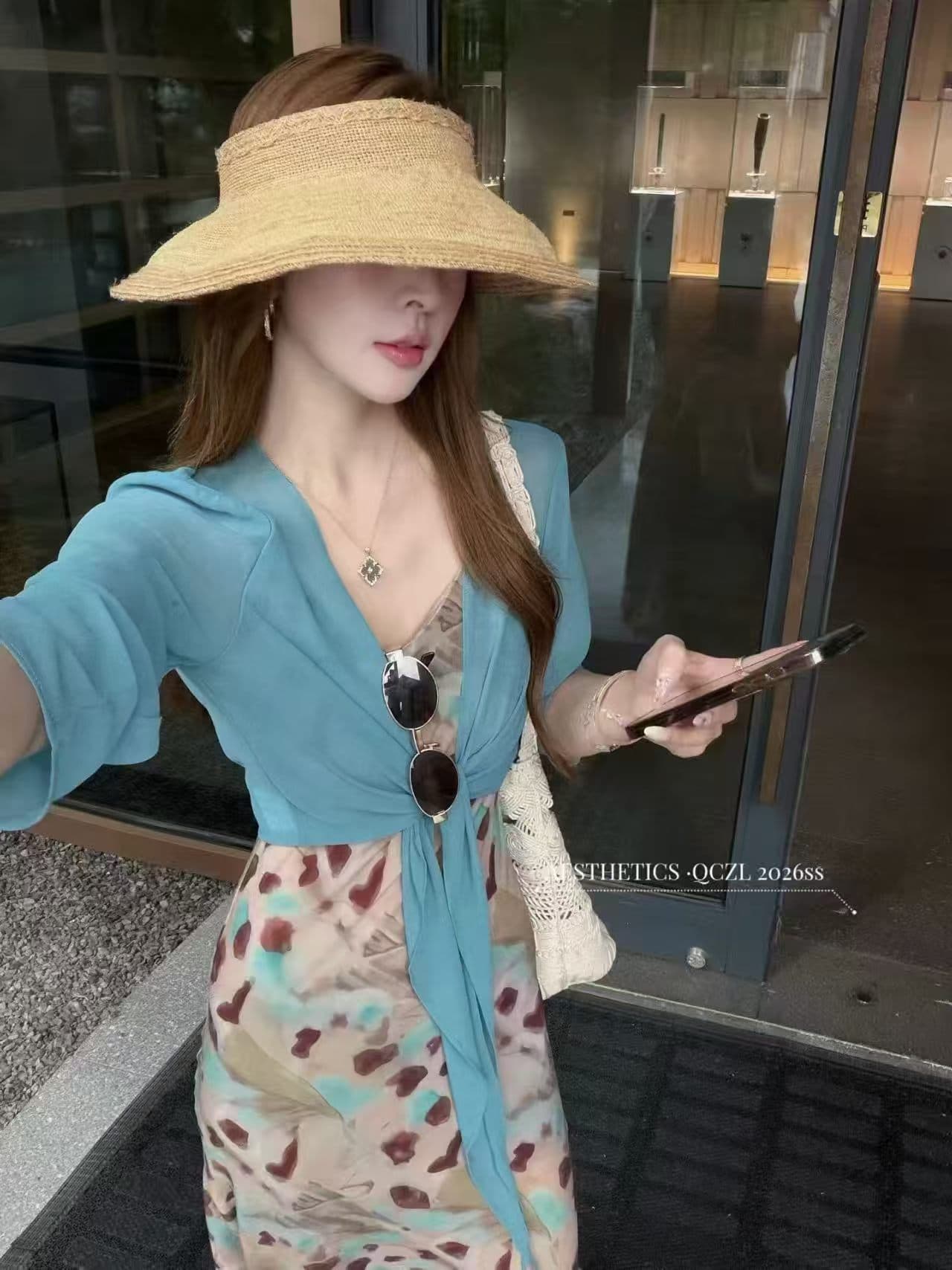 새로운 한국 스타일 패션 얇은 스타일 자외선 차단 오픈 가디건 미니멀리즘 품격 꽃무늬 슬립 드레스 투피스 세트 이미지 4