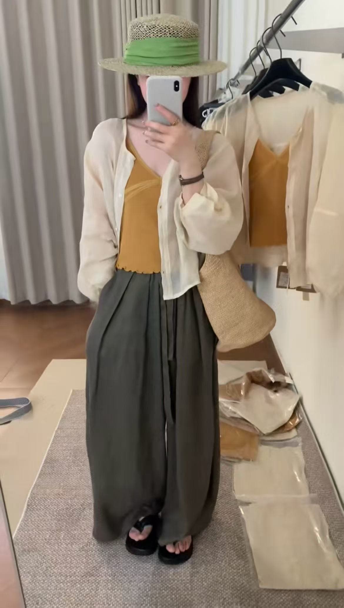 새로운 한국 스타일 차가운 얇은 스타일 패션 V넥 조끼 자외선 차단 오픈 가디건 허리밴드 캐주얼 바지 3 세트 상세 이미지 1