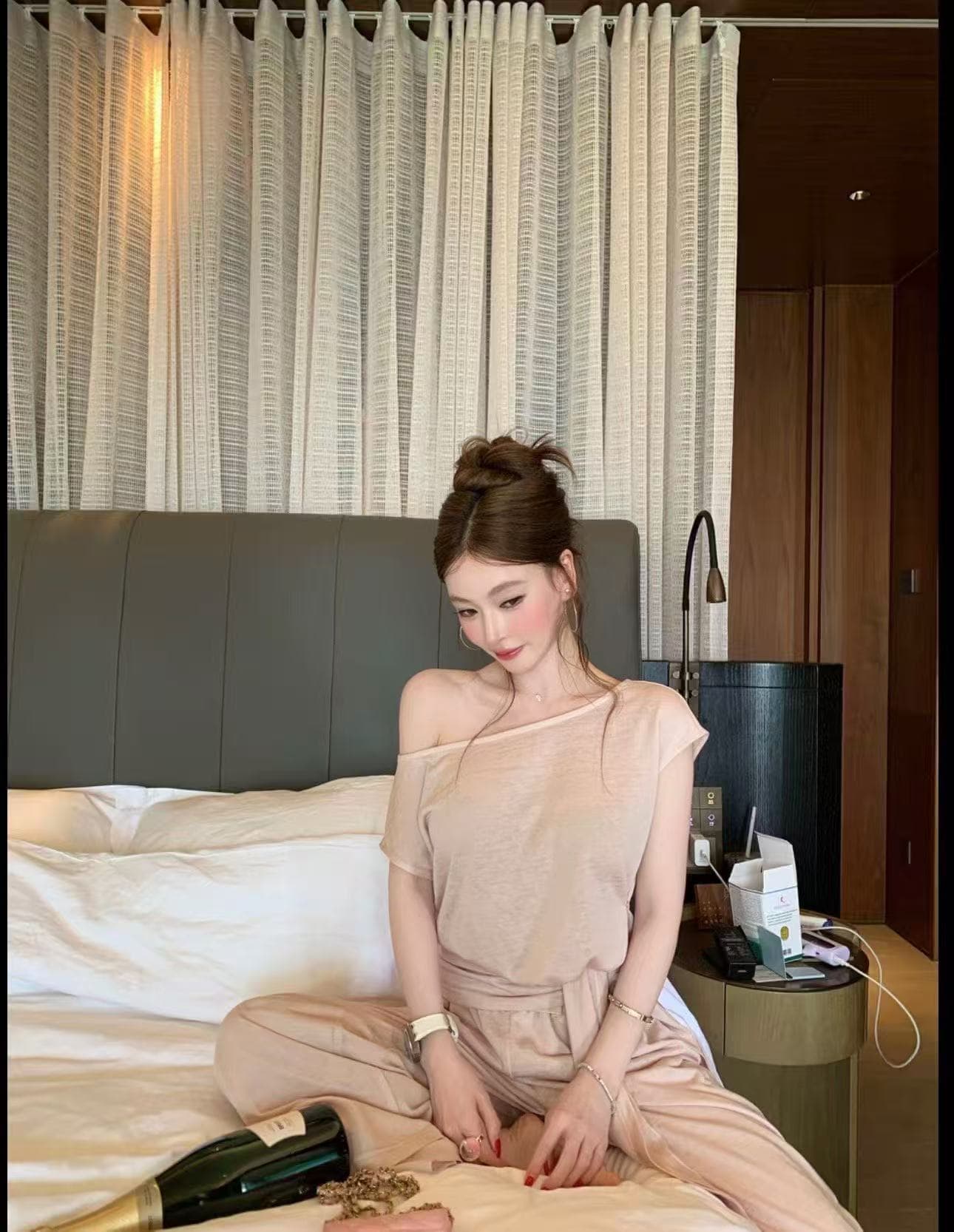 새로운 슈퍼 편안함 디스플레이 아름다운 느슨함 느긋한 비스듬한 어깨 의류 숄 허리밴드 캐주얼 바지 3 세트