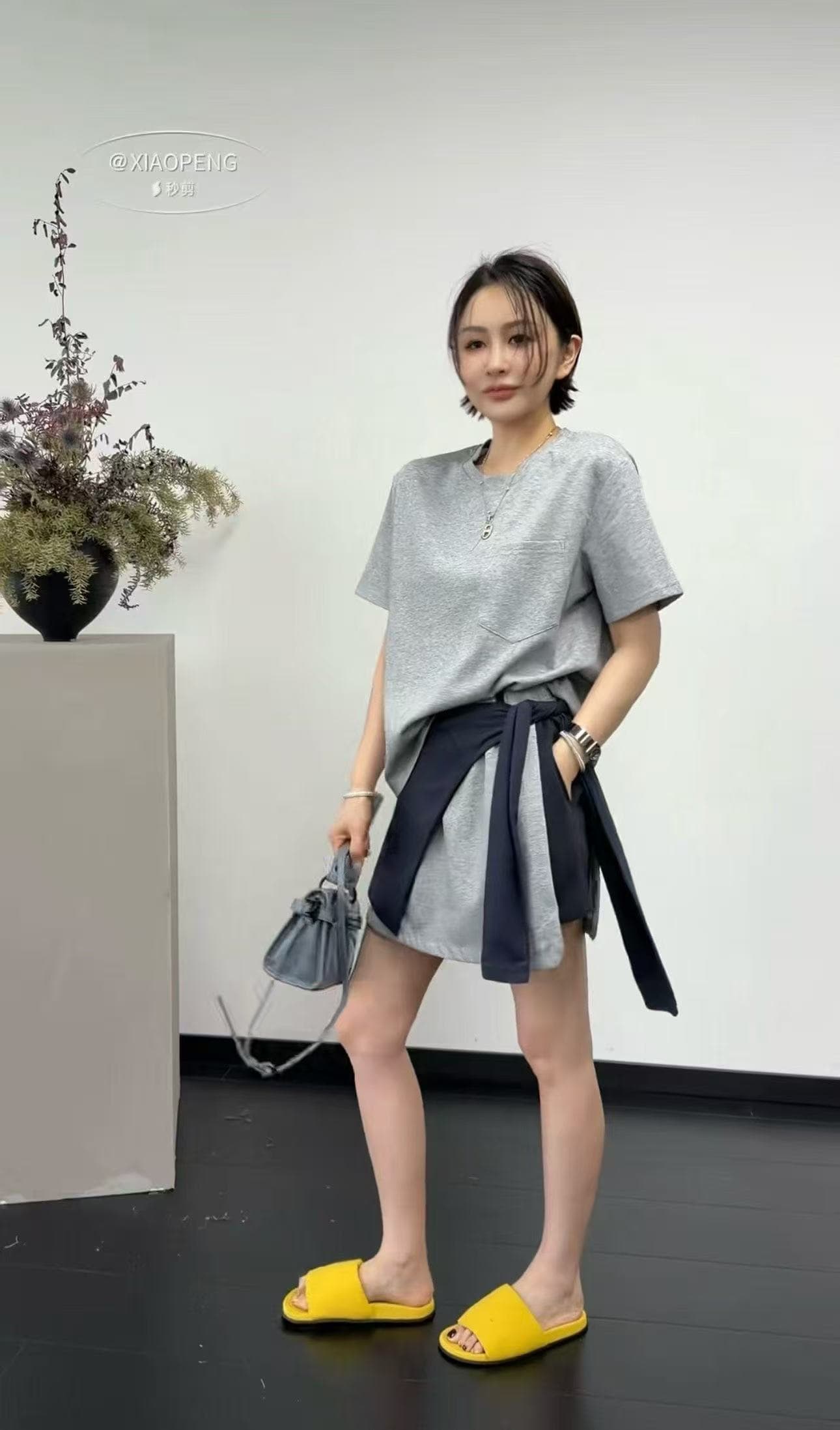 새로운 한국 스타일 패션 느긋한 바람 캐주얼 맨위 허리밴드 반신 스커트 숄 3 세트 이미지 4