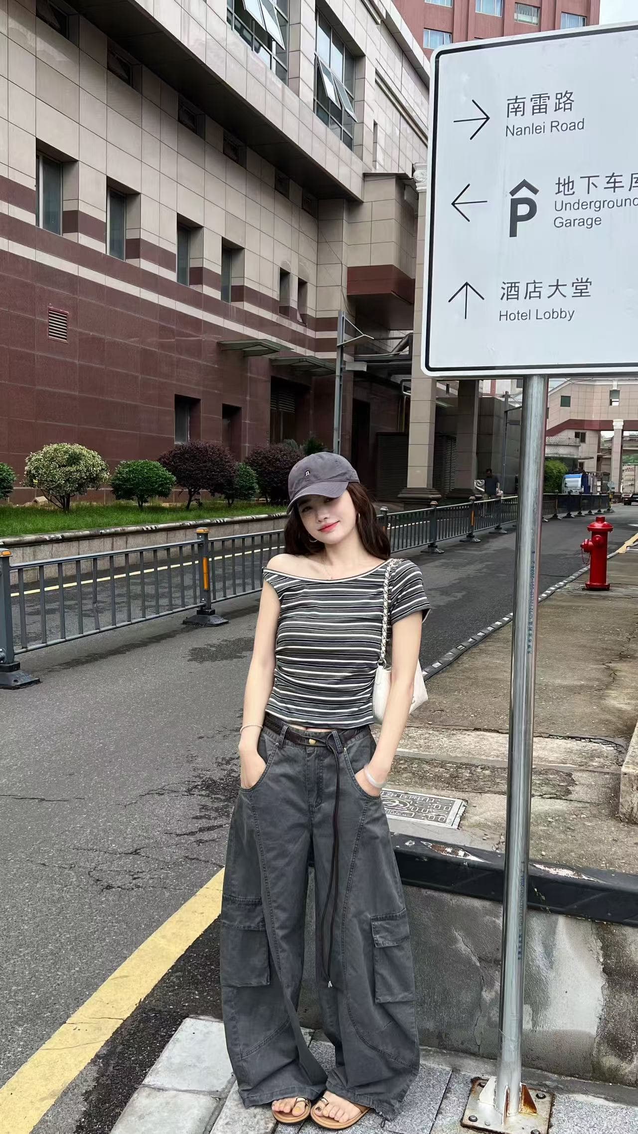 새로운 아메리칸 레트로 배색 스트라이프 비스듬한 어깨 의류 하이웨이스트 캐주얼 워크웨어 팬츠 벨트 3 세트 상세 이미지 1