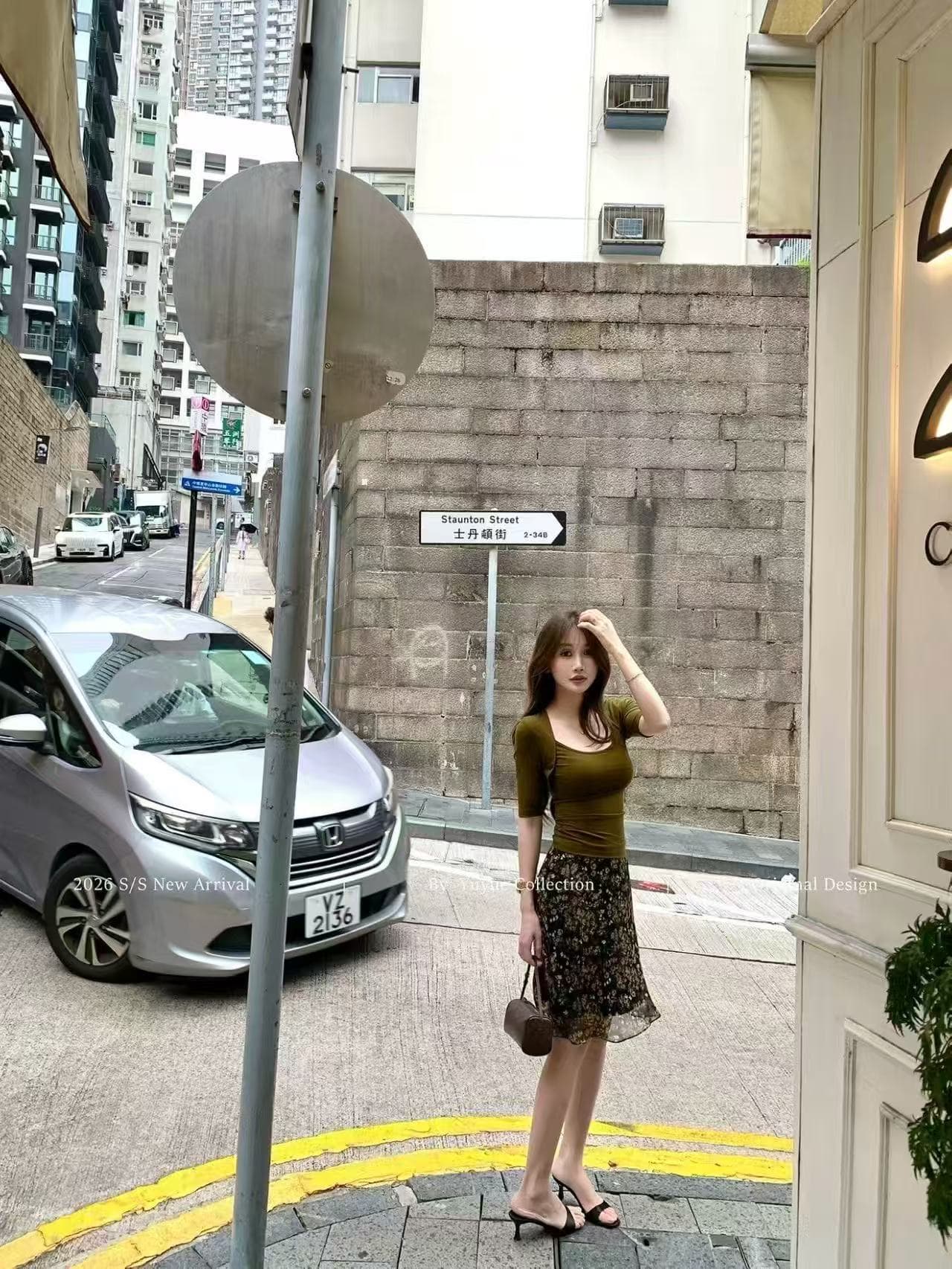 새로운 한 부서 패션 레트로 스타일 몸매 가꾸기 반팔 맨위 허리밴드 꽃무늬 반신 미니 스커트 세트 상세 이미지 8