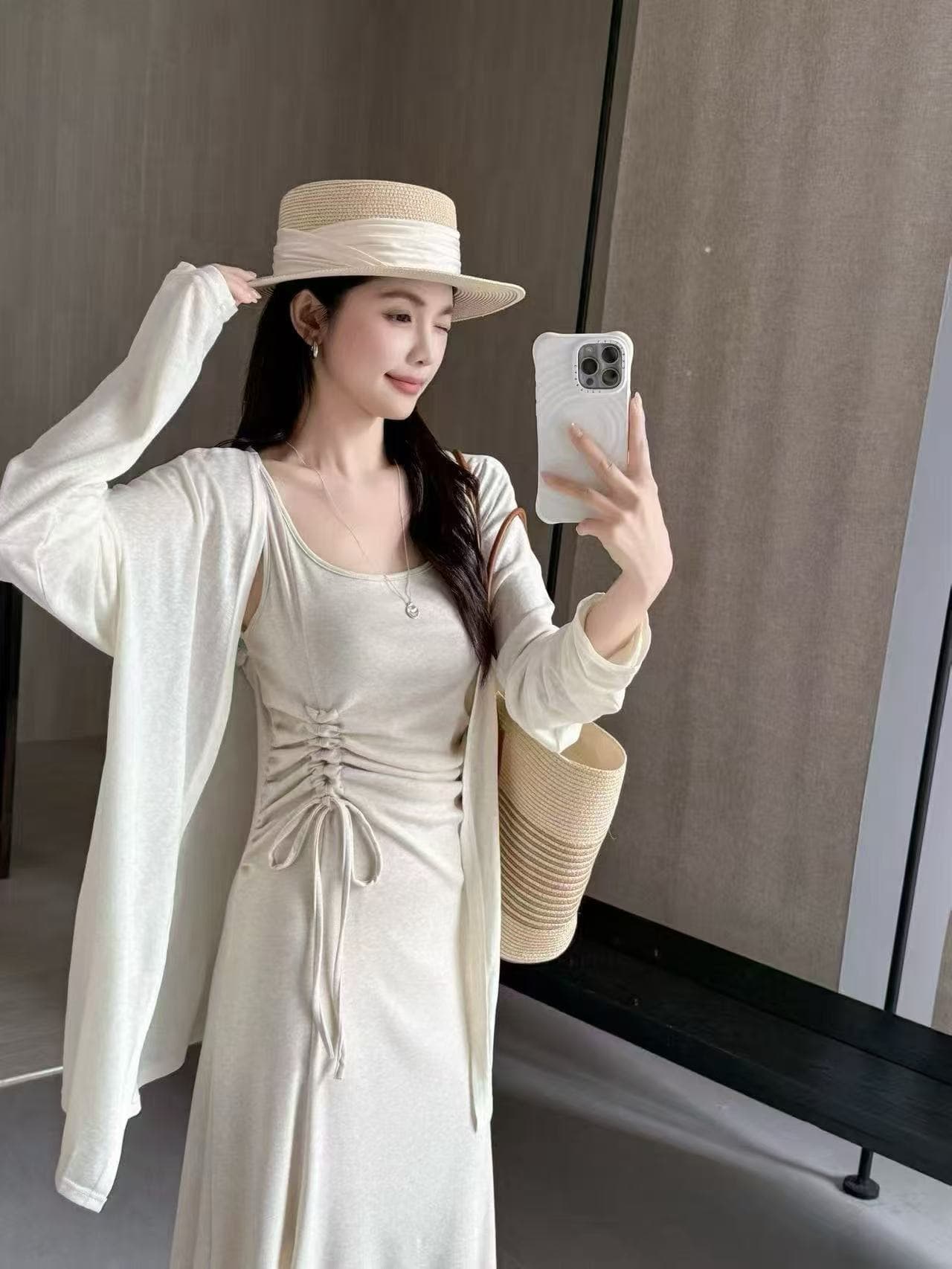 새로운 얇은 스타일 자외선 차단 오픈 가디건 섹시함 트임 펌프 Pleat 허리 수축 슬림해 보이는 슬립 드레스 투피스 세트 상세 이미지 9