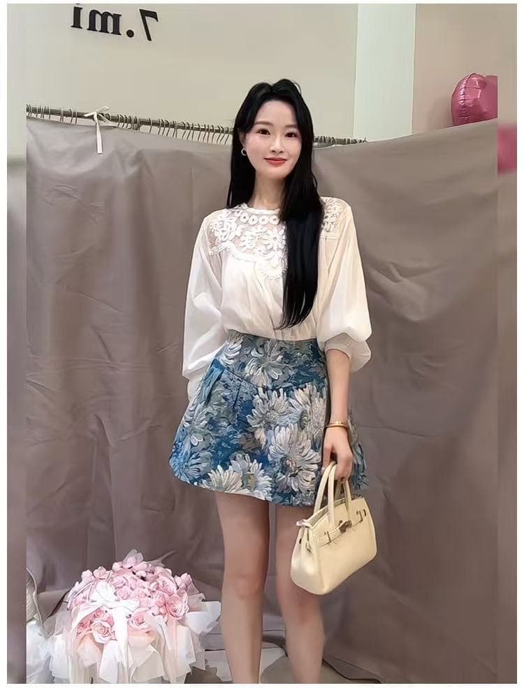 새로운 패션 작은 샤넬 스타일 홀로우 아웃 레이스 조각 벌룬 소매 셔츠 하이웨이스트 자카드 한 마디 치마 세트 이미지 5