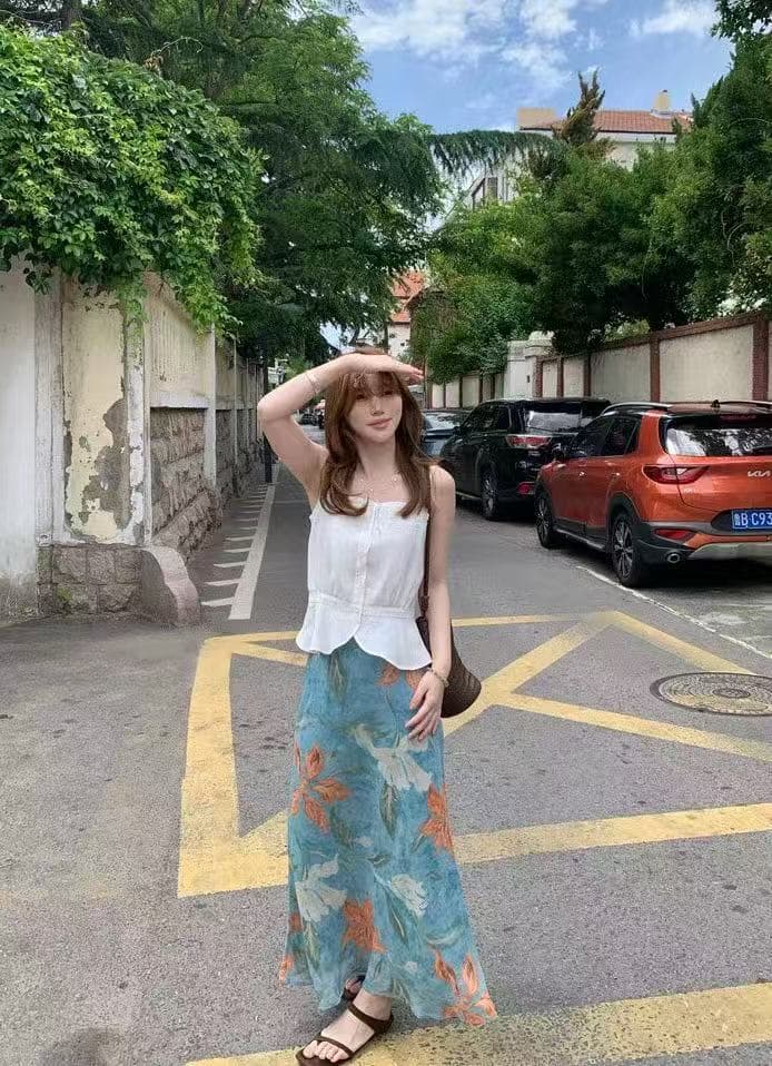 새로운 패션 레이스 허리 수축 조끼 작은 셔츠 허리밴드 파란색 프린트 꽃 반신 치마 세트 상세 이미지 6