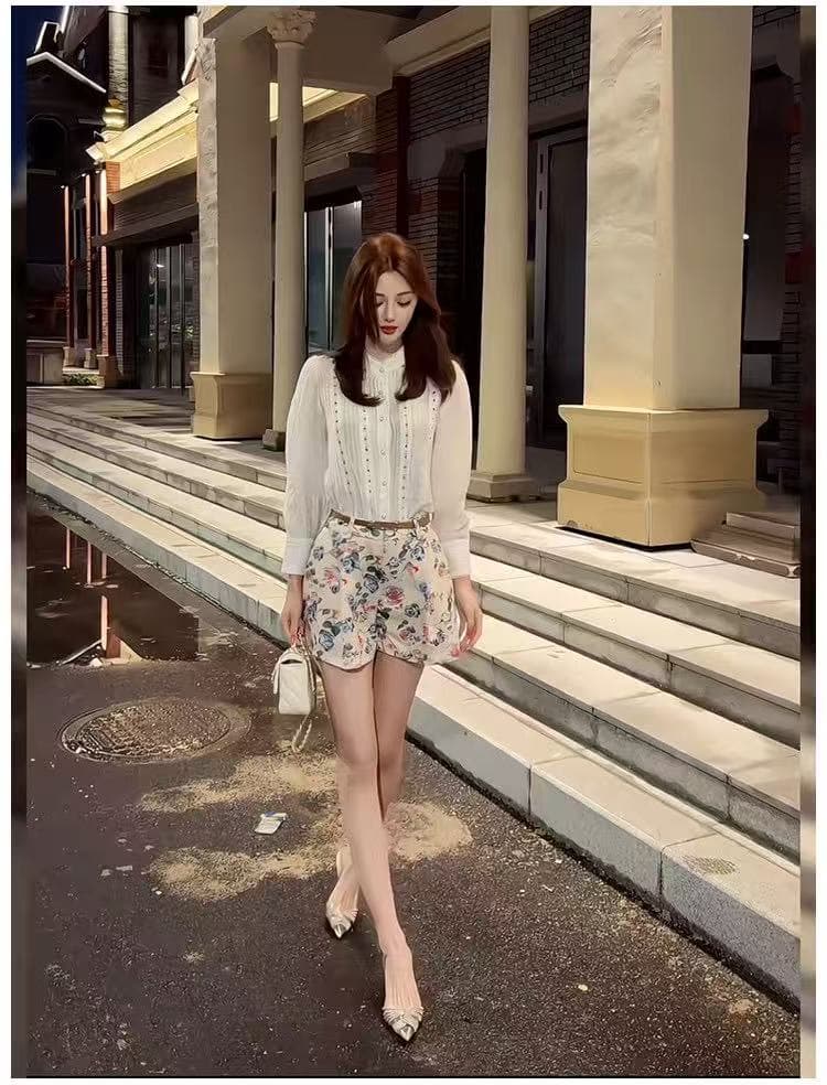 새로운 한국 스타일 패션 품격 미니멀리즘 패치워크 레이스 셔츠 하이웨이스트 꽃무늬 반바지 벨트 3 세트 상세 이미지 4