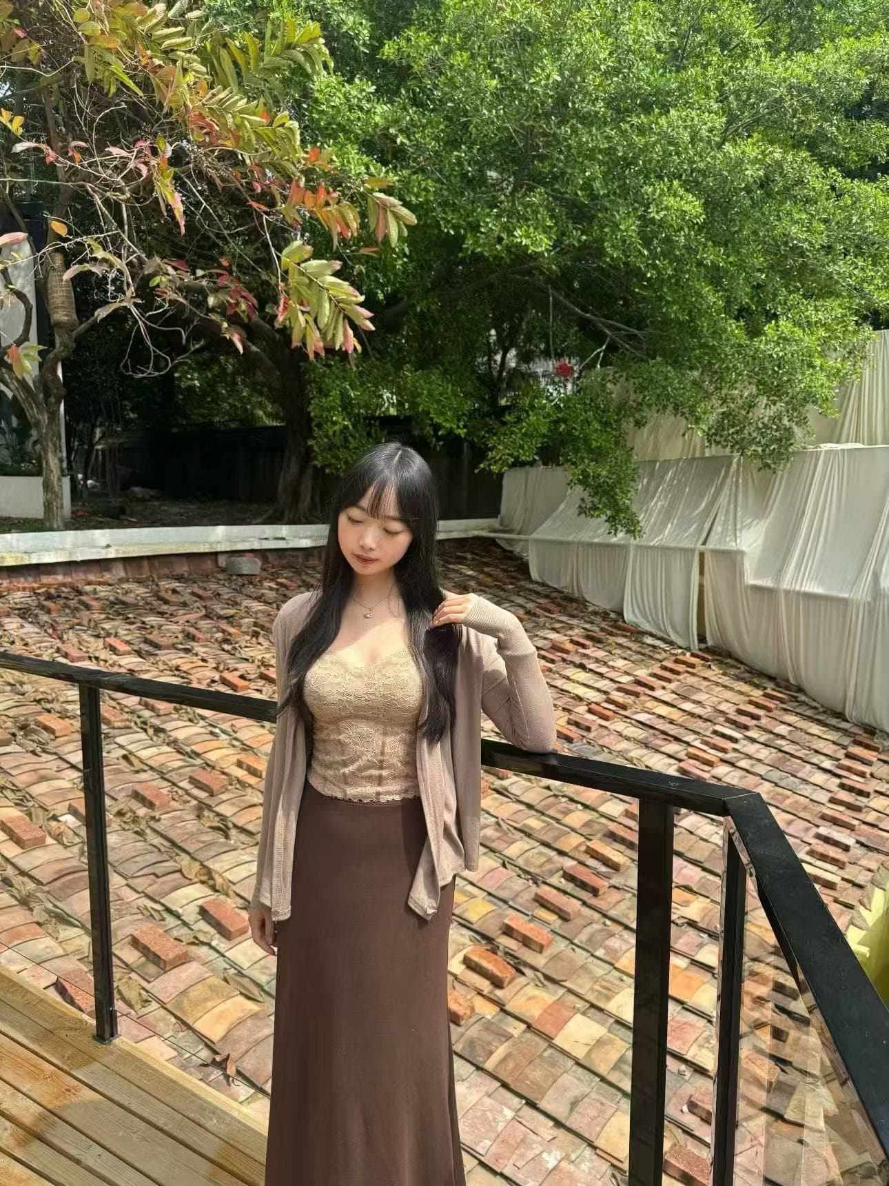 새로운 한국 스타일 패션 느긋한 바람 오픈 가디건 레이스 조끼 허리밴드 반신 롱 스커트 3종 세트 이미지 5