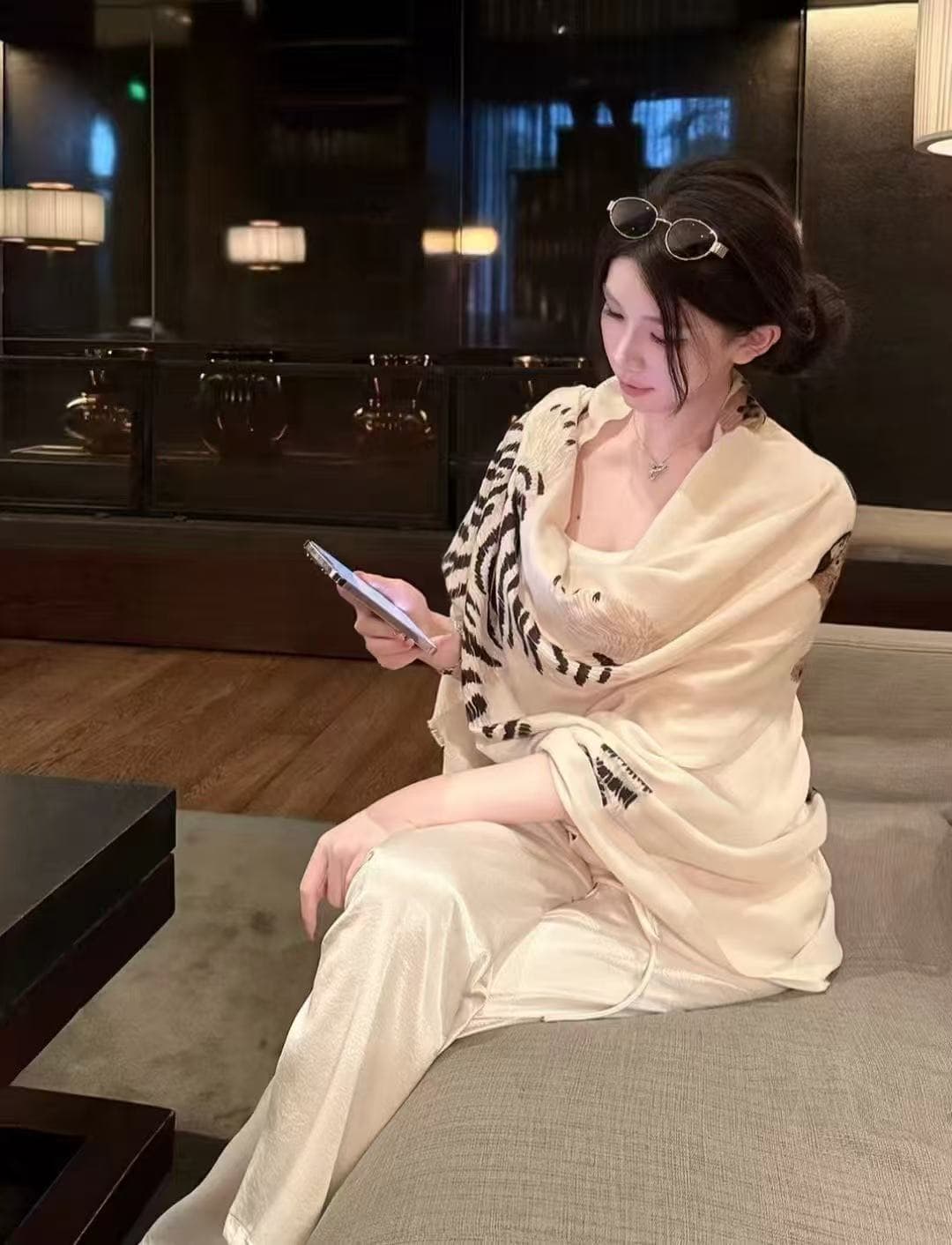 새로운 오래된 돈 바람 얇은 스타일 면 린넨 표범 텍스트 숄 미니멀리즘 조끼 허리밴드 캐주얼 바지 3종 세트 이미지 2