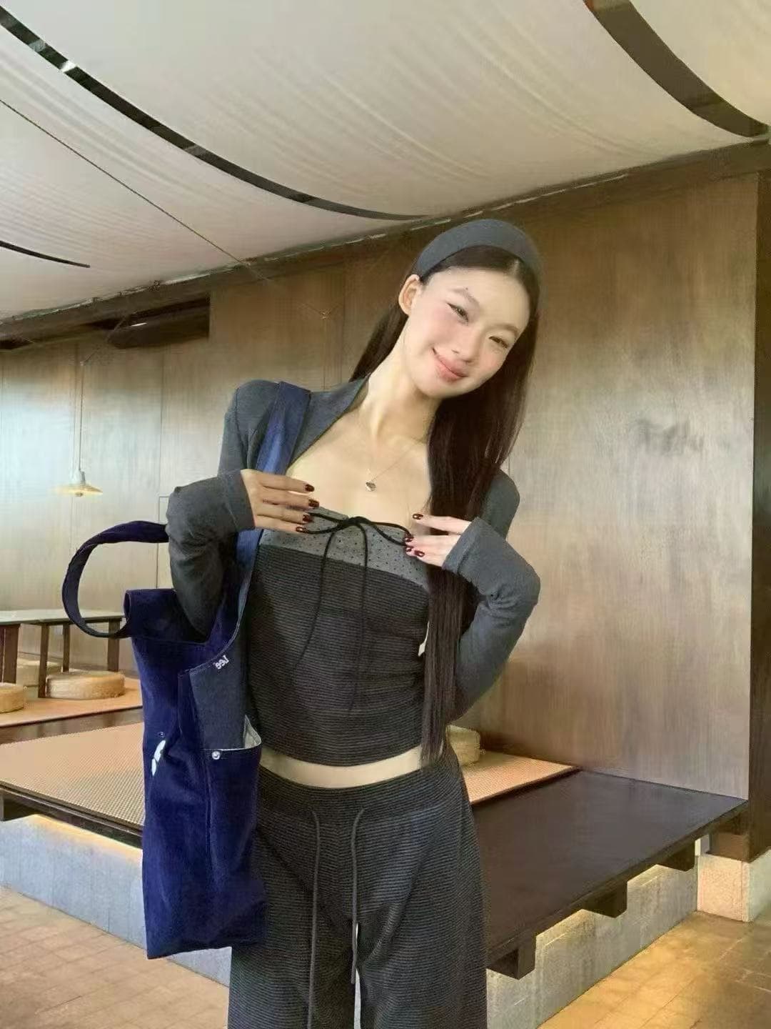 새로운 한국 스타일 패션 쇼트 스타일 작은 열림 셔츠 캐미솔 허리밴드 스트라이프 와이드 레그 팬츠 3종 세트 이미지 5