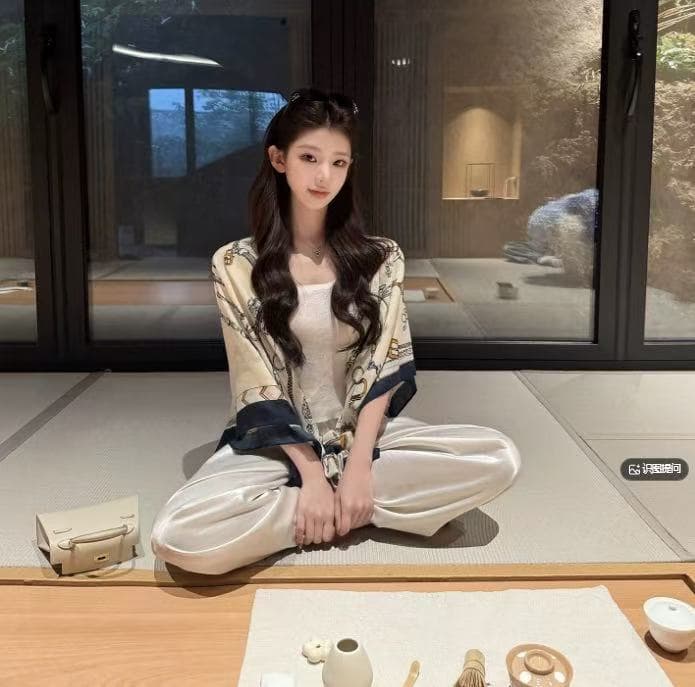 새로운 패션 오래된 돈 바람 얇은 스타일 숄 미니멀리즘 조끼 허리밴드 캐주얼 바지 3종 세트 상세 이미지 4