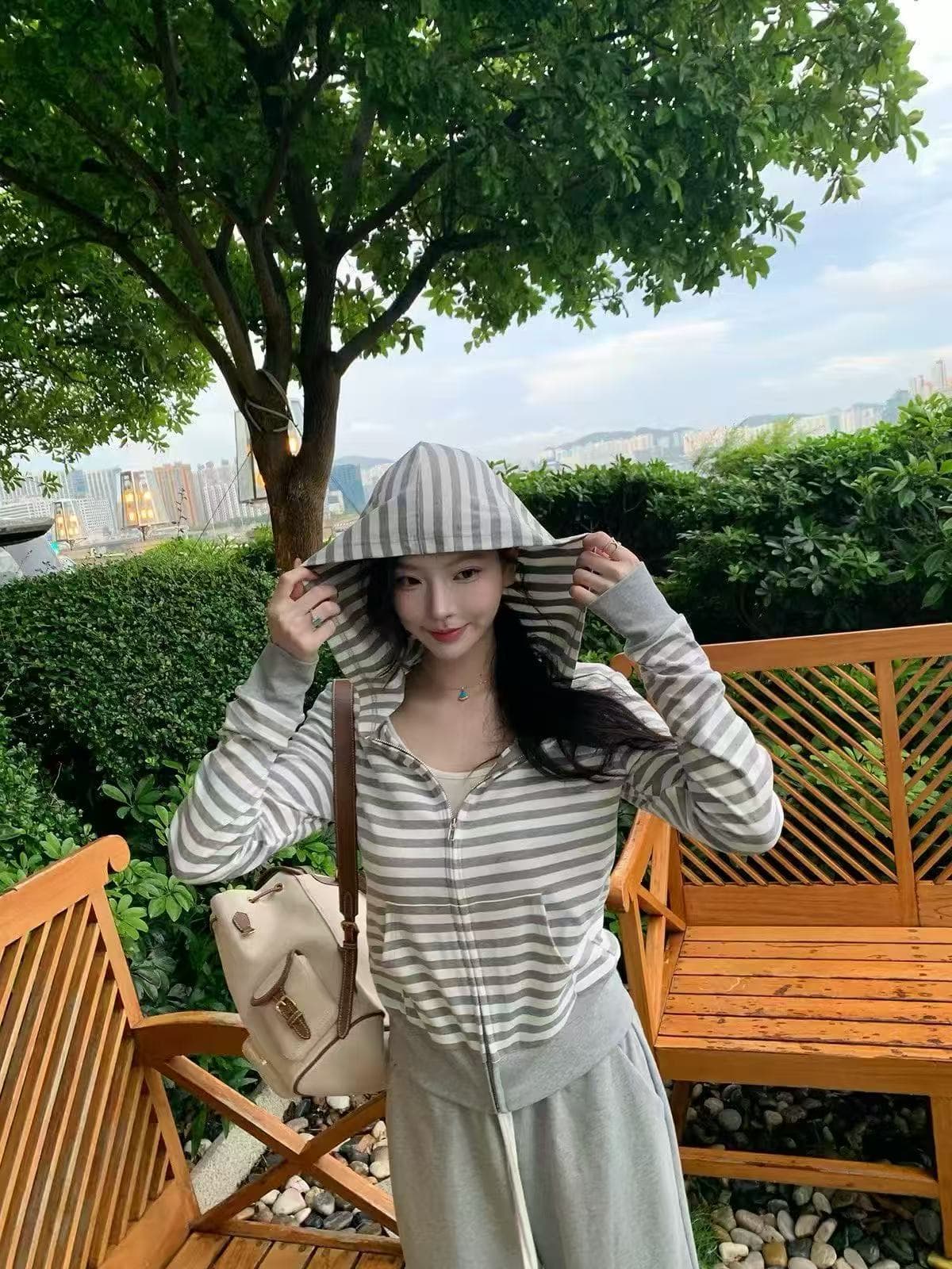 새로운 한국 스타일 패션 핫걸 스트라이프 오픈 가디건 몸매 가꾸기 티셔츠 허리밴드 와이드 레그 팬츠 3종 세트 상세 이미지 6