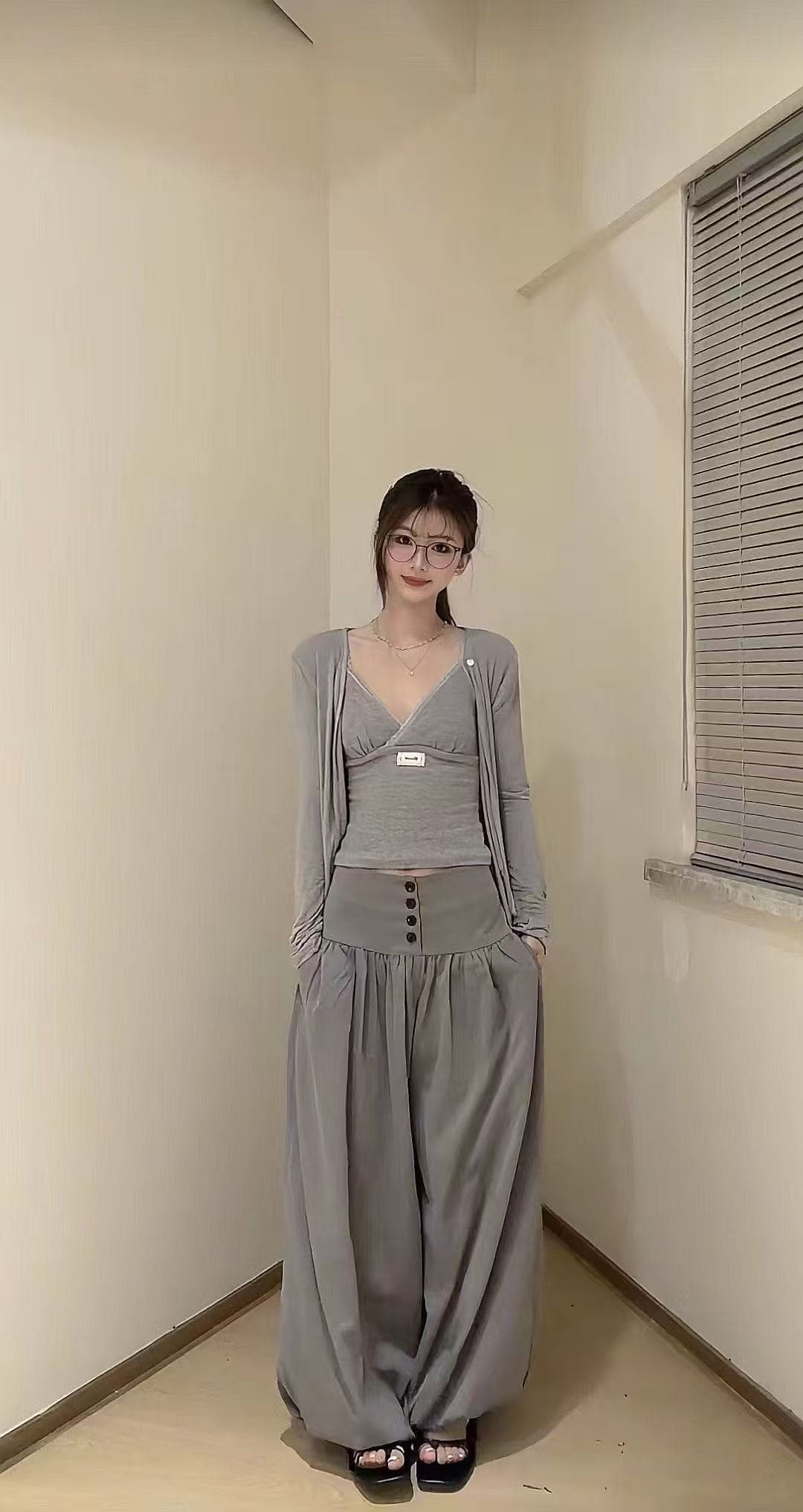 새로운 한국 스타일 패션 품격 핫걸 슬립 자외선 차단 오픈 가디건 하이웨이스트 와이드 레그 팬츠 3종 세트 이미지 2