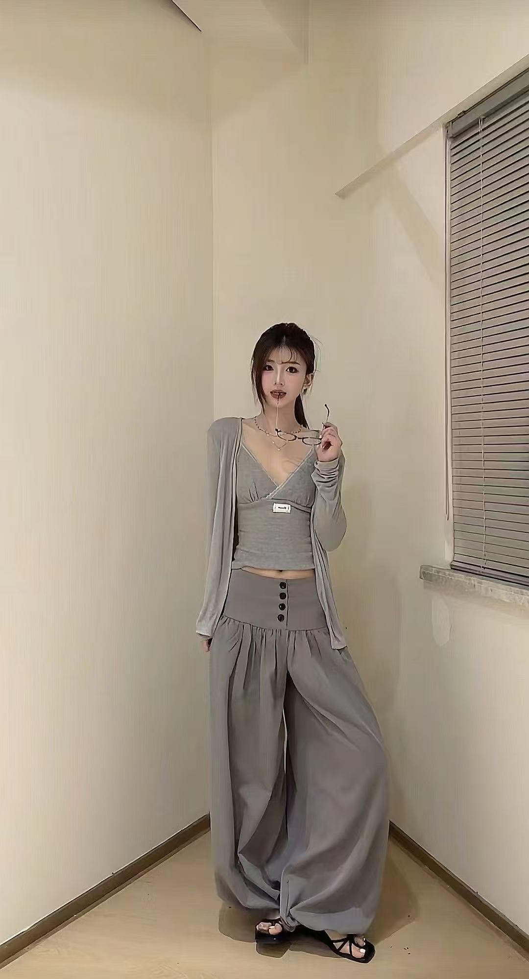 새로운 한국 스타일 패션 품격 핫걸 슬립 자외선 차단 오픈 가디건 하이웨이스트 와이드 레그 팬츠 3종 세트 상세 이미지 4