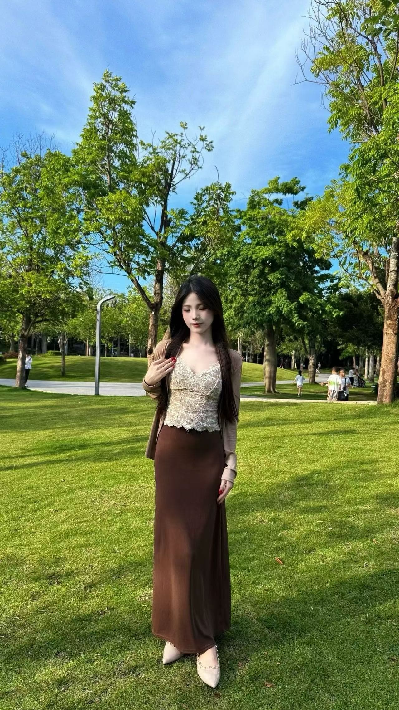새로운 한국 스타일 패션 느긋한 바람 오픈 가디건 레이스 조끼 허리밴드 반신 롱 스커트 3종 세트 이미지 2