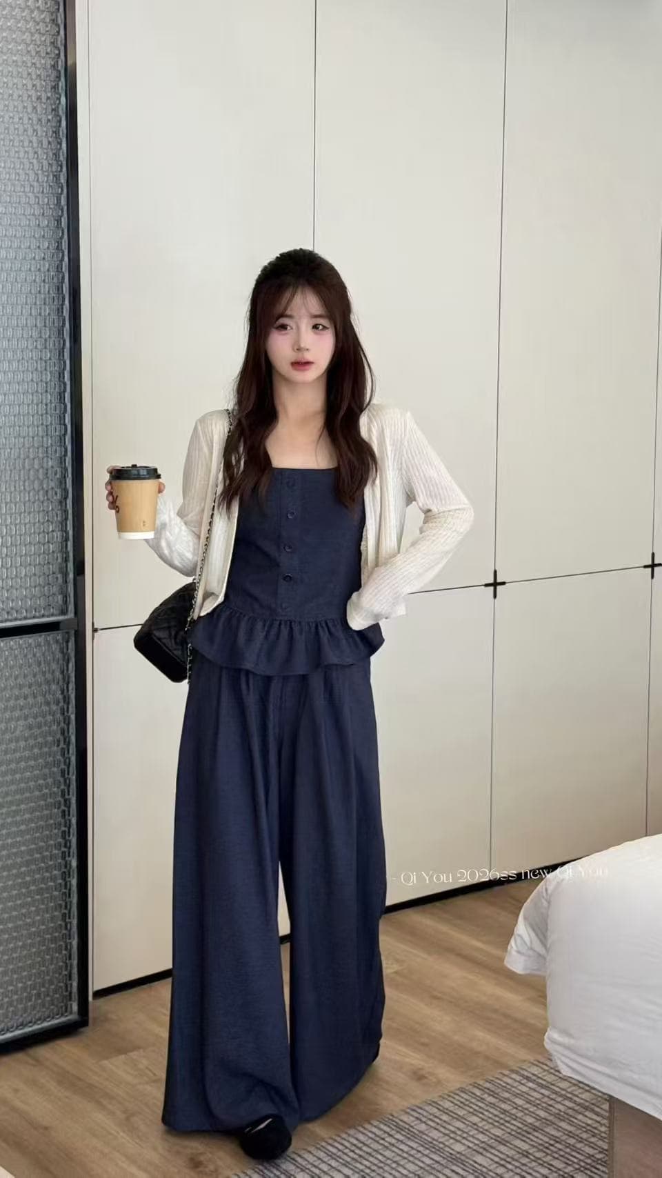새로운 느긋한 바람 슬림해 보이는 작은 청신 오픈 가디건 칼라 프릴 슬립 허리밴드 와이드 레그 팬츠 3종 세트 상세 이미지 5