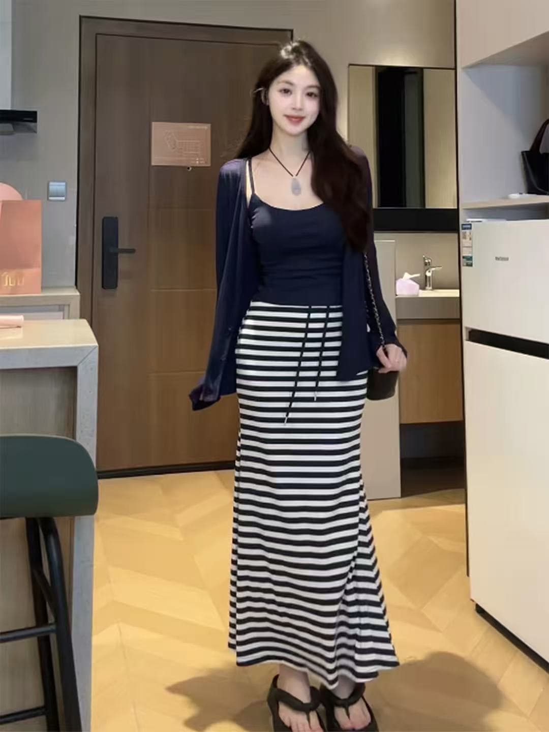 새로운 한 부서 패션 작은 청신 오픈 가디건 슬립 허리밴드 스트라이프 반신 스커트 3 세트 상세 이미지 2