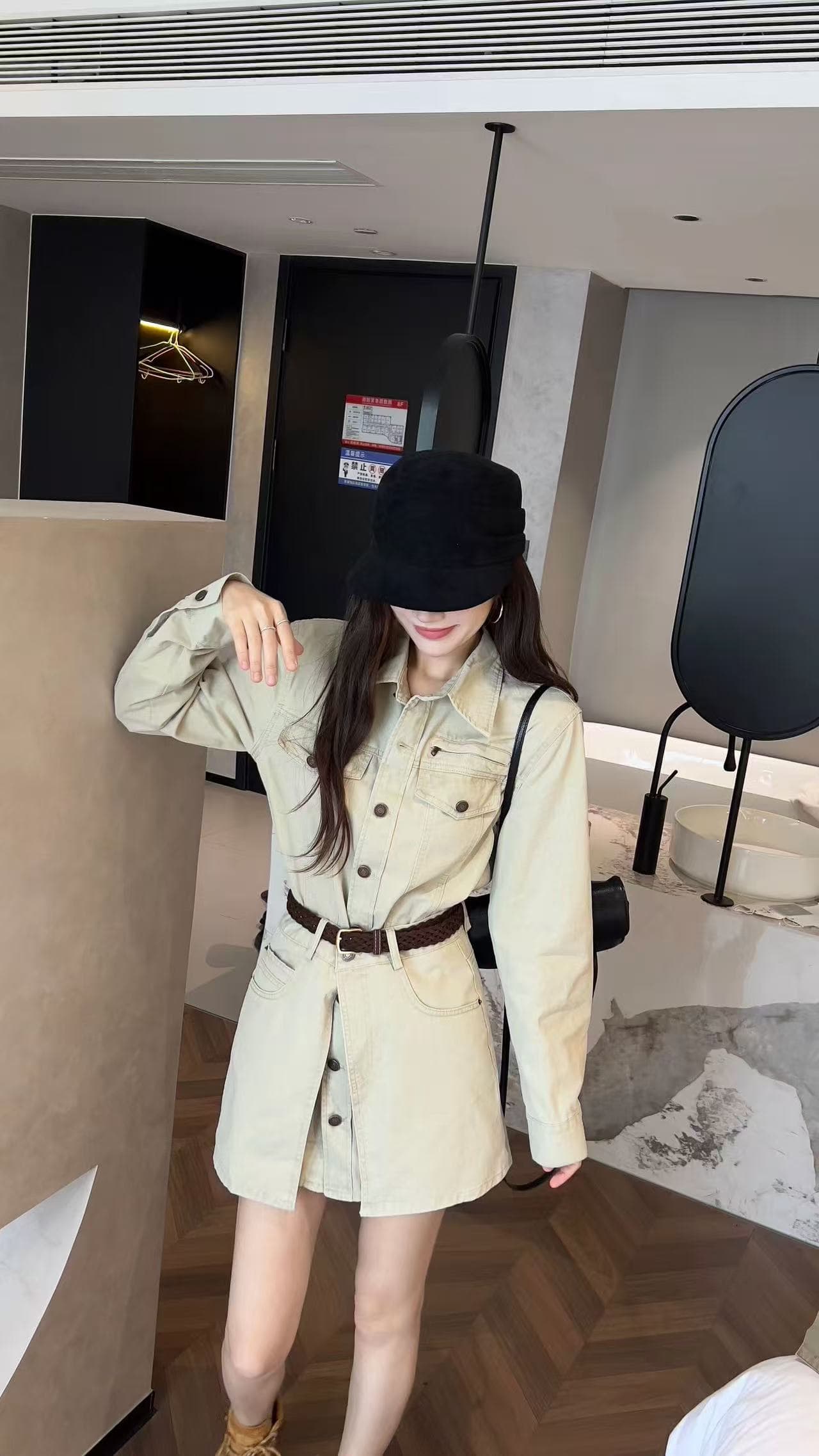새로운 패션 슈퍼 잘 생긴 레트로 POLO 칼라 데님 롱 코트 셔츠 방귀 커튼 벨트 3 세트 상세 이미지 6