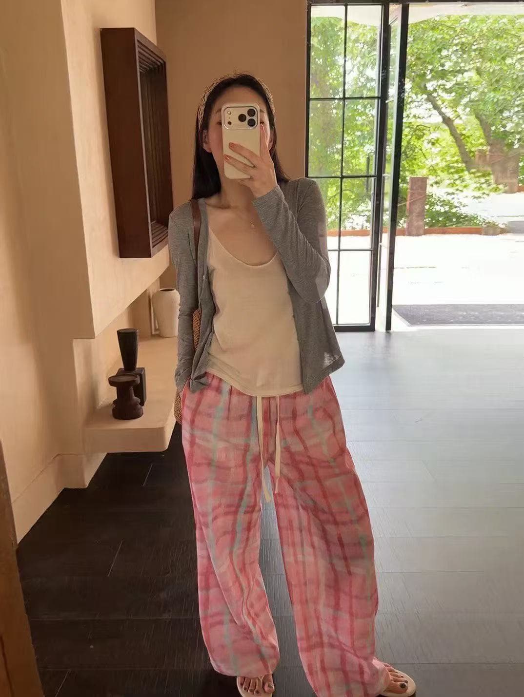 새로운 한 스타일 느긋한 바람 루즈핏 슬립 얇은 스타일 오픈 가디건 허리밴드 체크무늬 와이드 레그 팬츠 3 세트 이미지 4