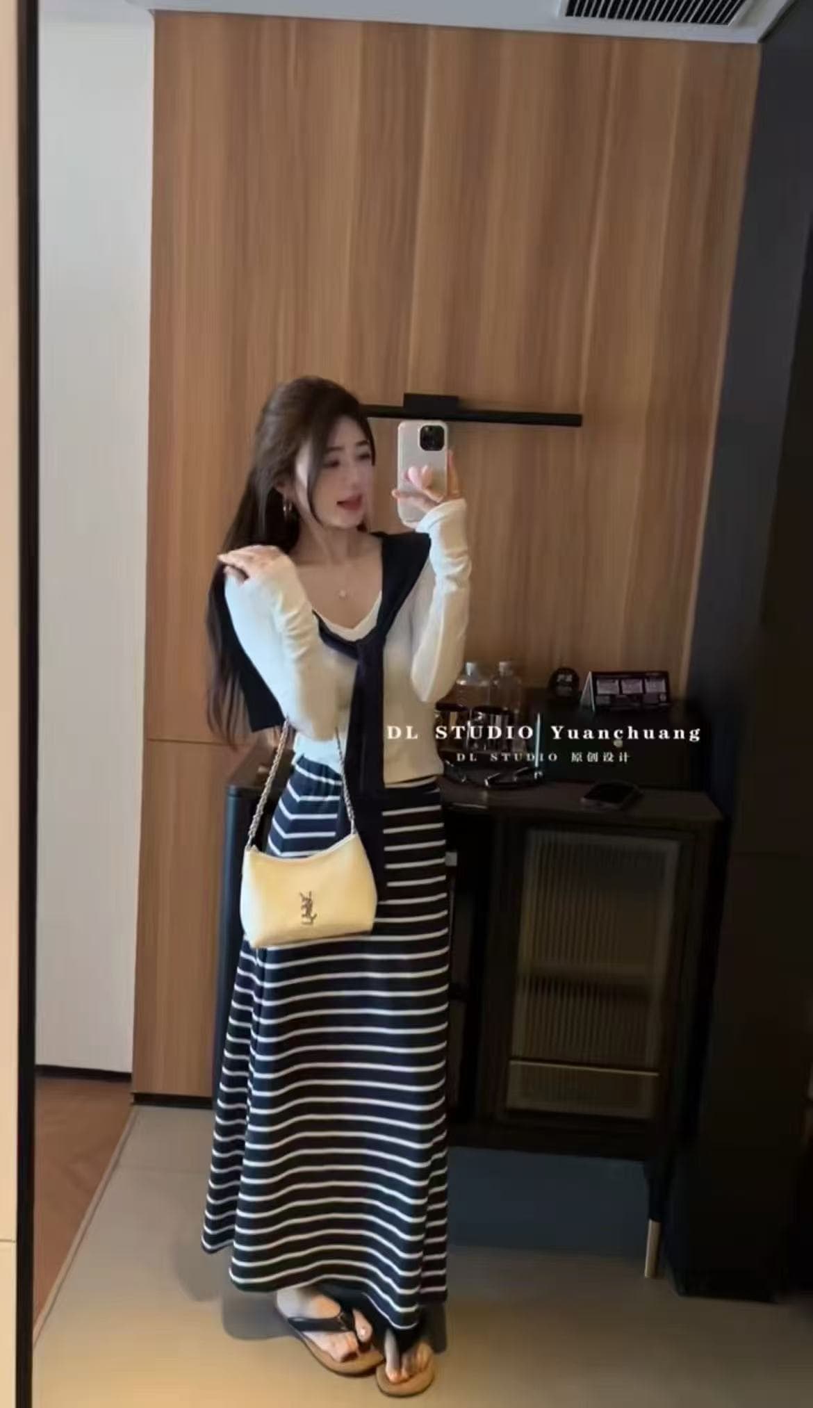 새로운 패션 느긋한 바람 몸매 가꾸기 기본 셔츠 숄 허리밴드 스트라이프 반신 스커트 3 세트 이미지 3
