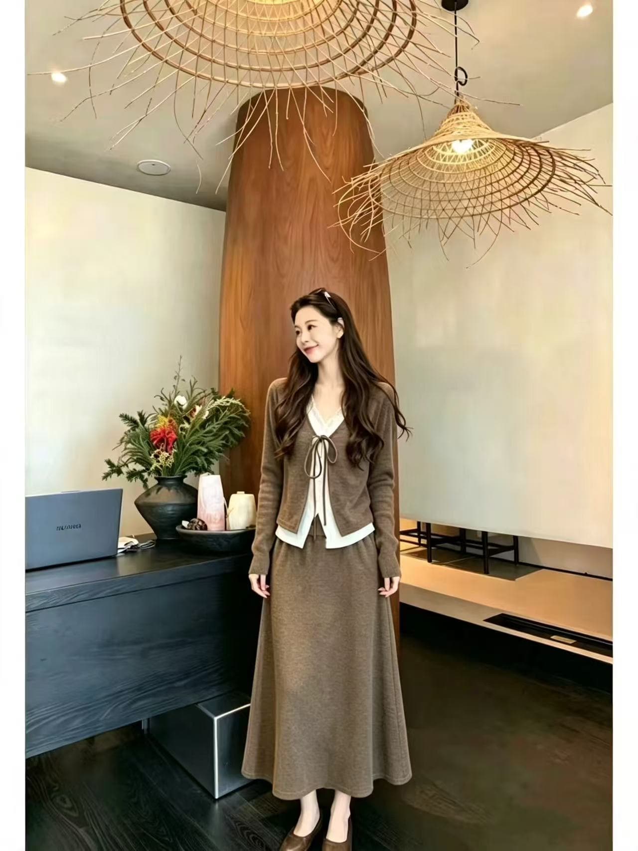 새로운 달콤함 분위기 센스 레이스 조각 페이크 레이어드 레이스업 작은 셔츠 허리밴드 반신 치마 세트 상세 이미지 6