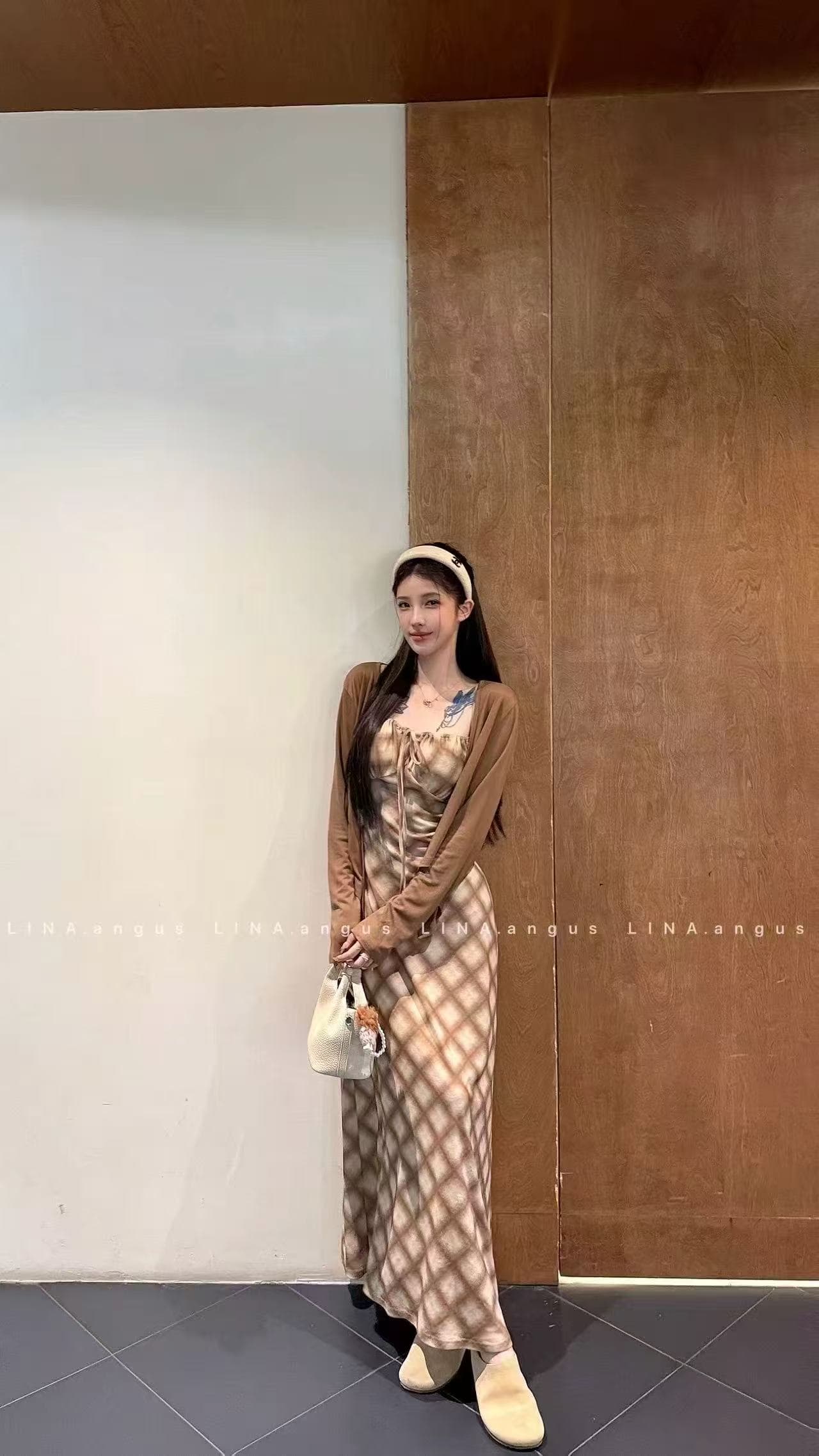 새로운 한국 스타일 패션 디자인 센스 펌프 로프 스트랩 체크무늬 드레스 외부 피 투피스 세트 상세 이미지 6
