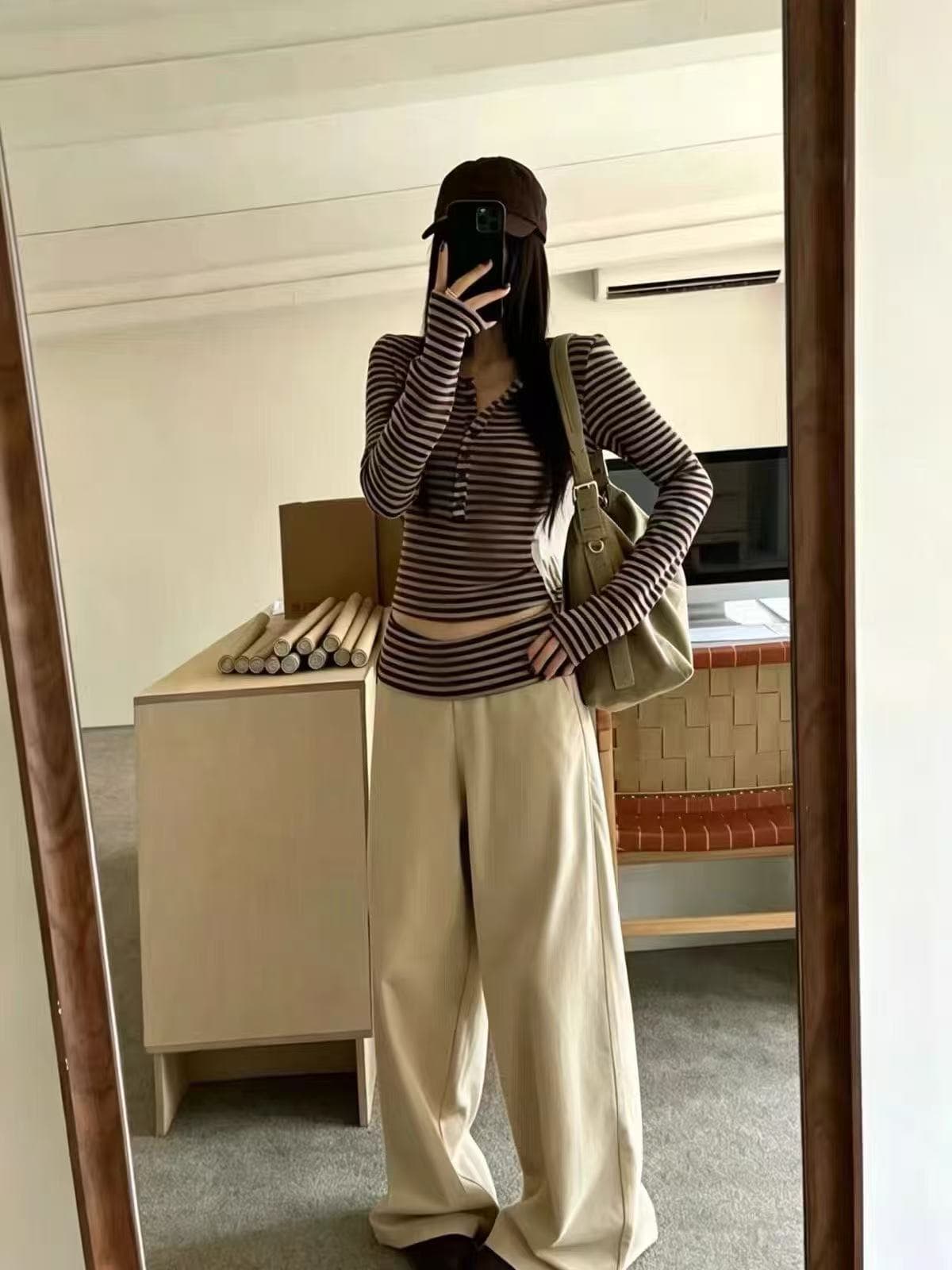 새로운 핫걸 바람 배색 스트라이프 섹시함 슬림해 보이는 맨위 허리밴드 패치워크 색상 스트라이프 와이드 레그 팬츠 세트 상세 이미지 1