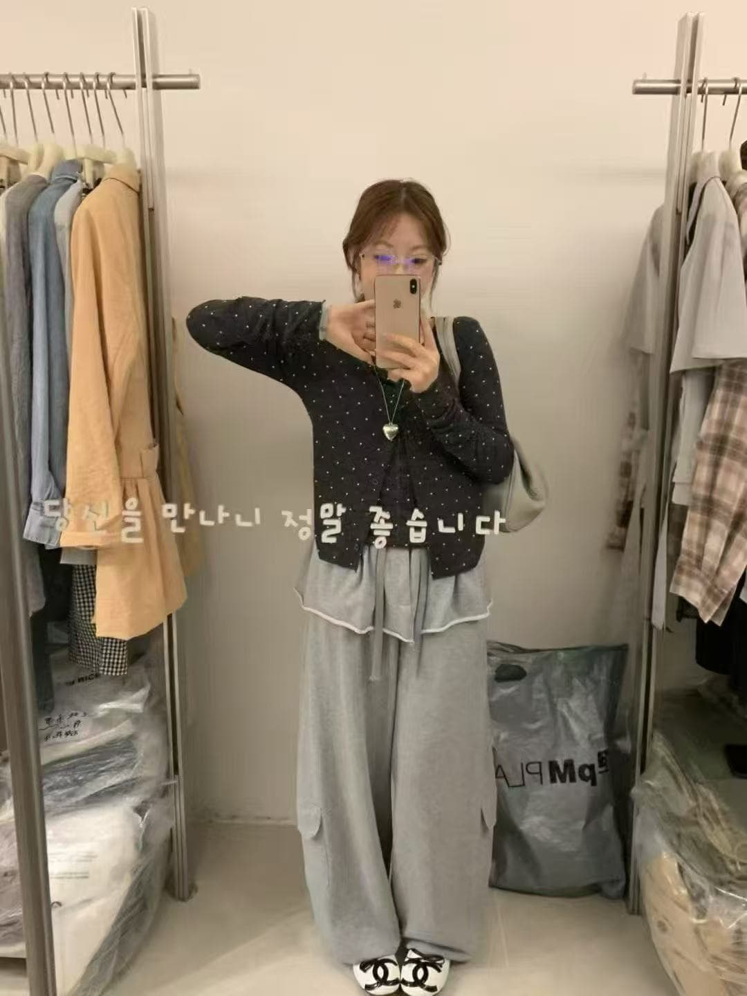 새로운 트렌드 출퇴근 도트 무늬 가짜 2개 맨위 허리밴드 방귀 커튼 워크웨어 주머니 웨이 바지 투피스 세트 이미지 2