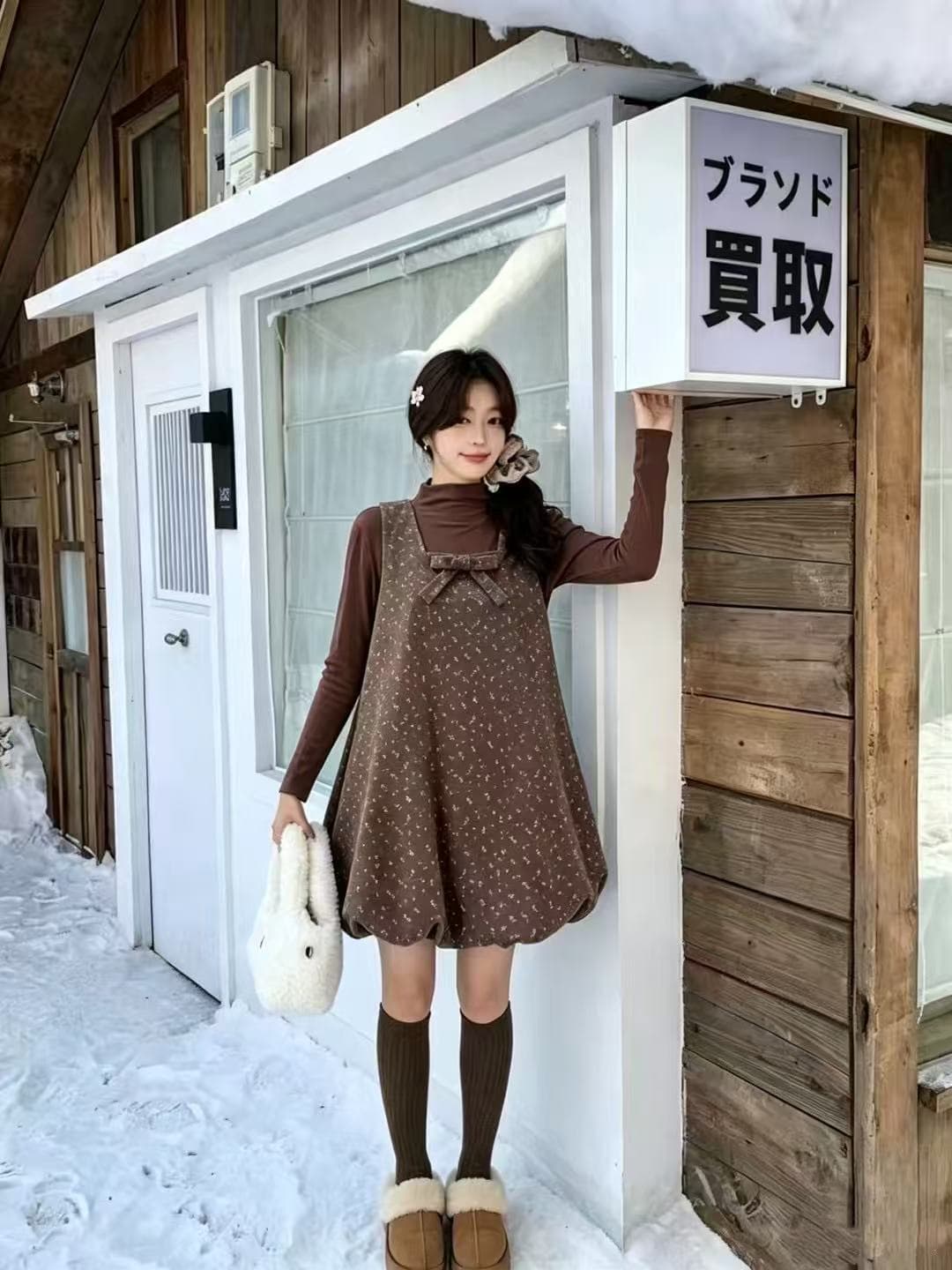 새로운 연령 감소 루즈핏 슬림해 보이는 다용도 기본 셔츠 도트 무늬 나비 매듭 모직 슬립 드레스 투피스 세트 이미지 4