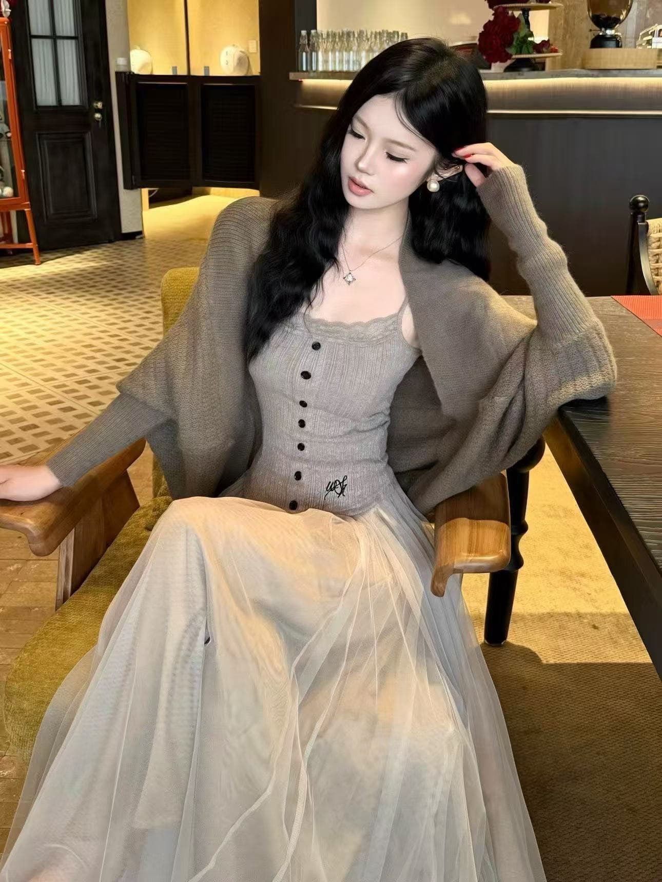 새로운 부드러운 바람 캐주얼 배트윙 소매 스웨터 오픈 가디건 레이스 슬립 허리밴드 망사 치마 3종 세트 이미지 4