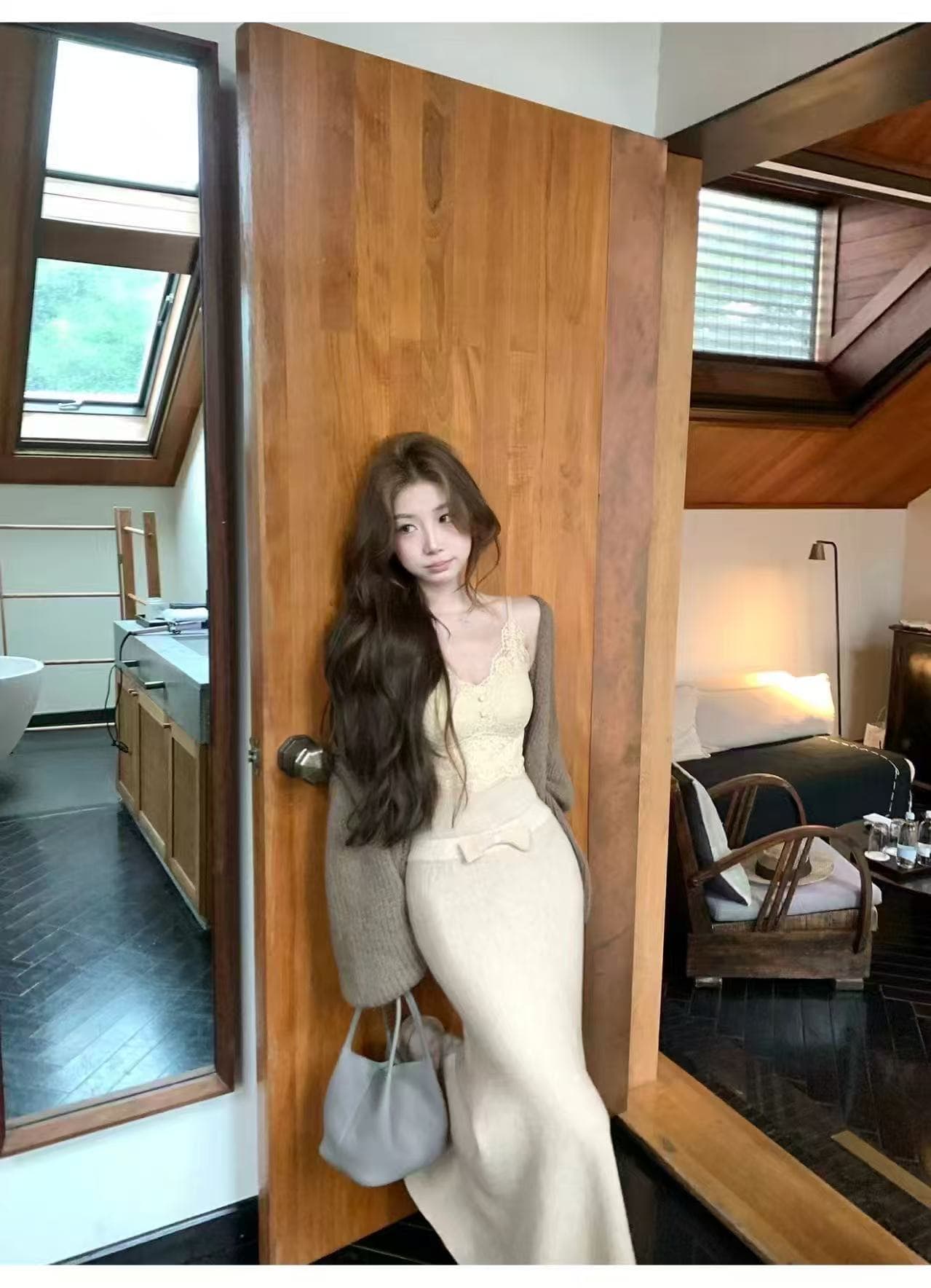 새로운 고급 센스 연령 감소 스웨터 오픈 가디건 레이스 슬립 하이웨이스트 나비 매듭 인어 꼬리 스커트 3 세트 이미지 2
