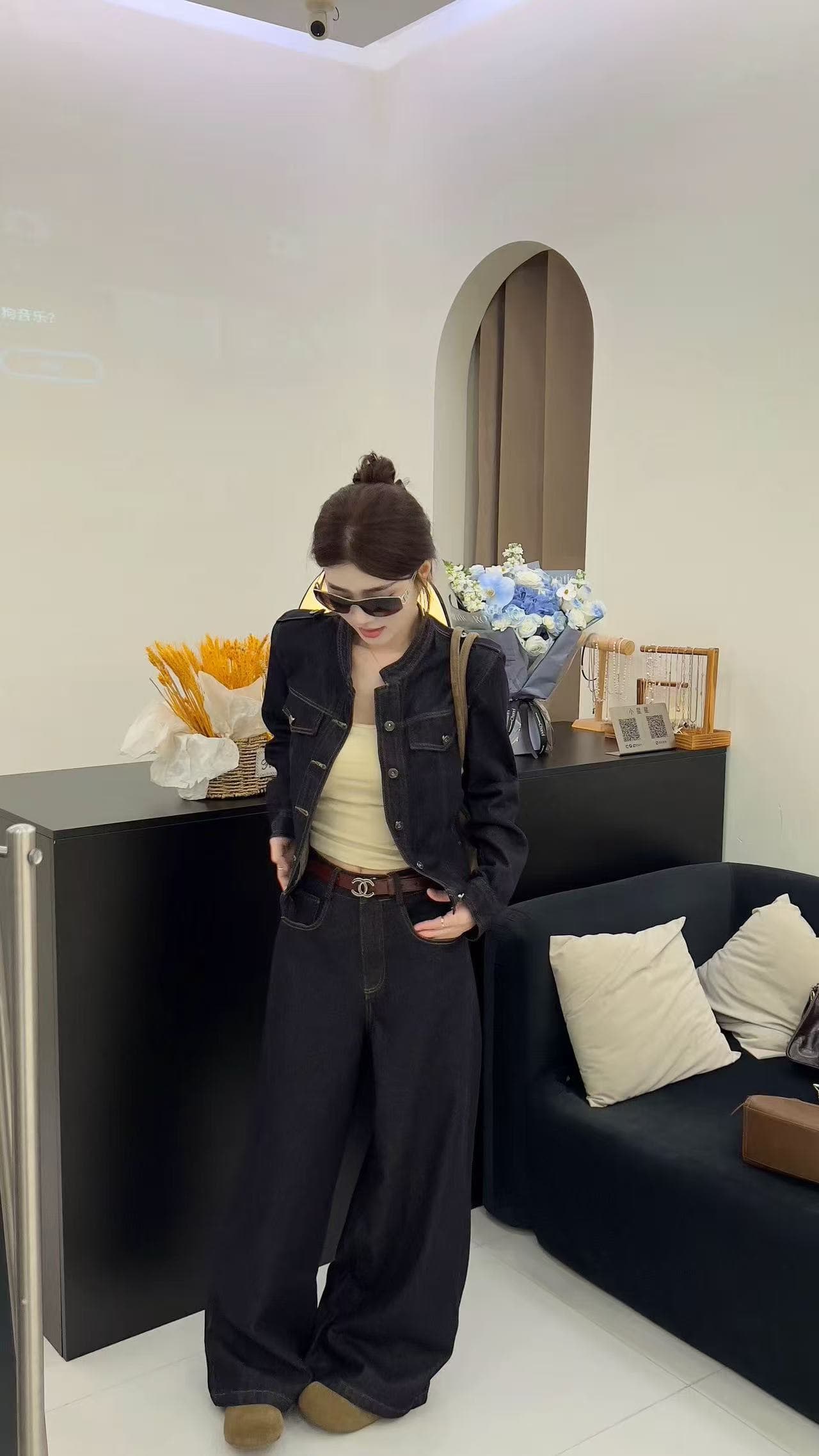 새로운 인터넷 유명인 아름다움 라드. 데님 스탠드 칼라 쇼트 스타일 재킷 하이웨이스트 와이드 레그 팬츠 벨트 3 세트 상세 이미지 2