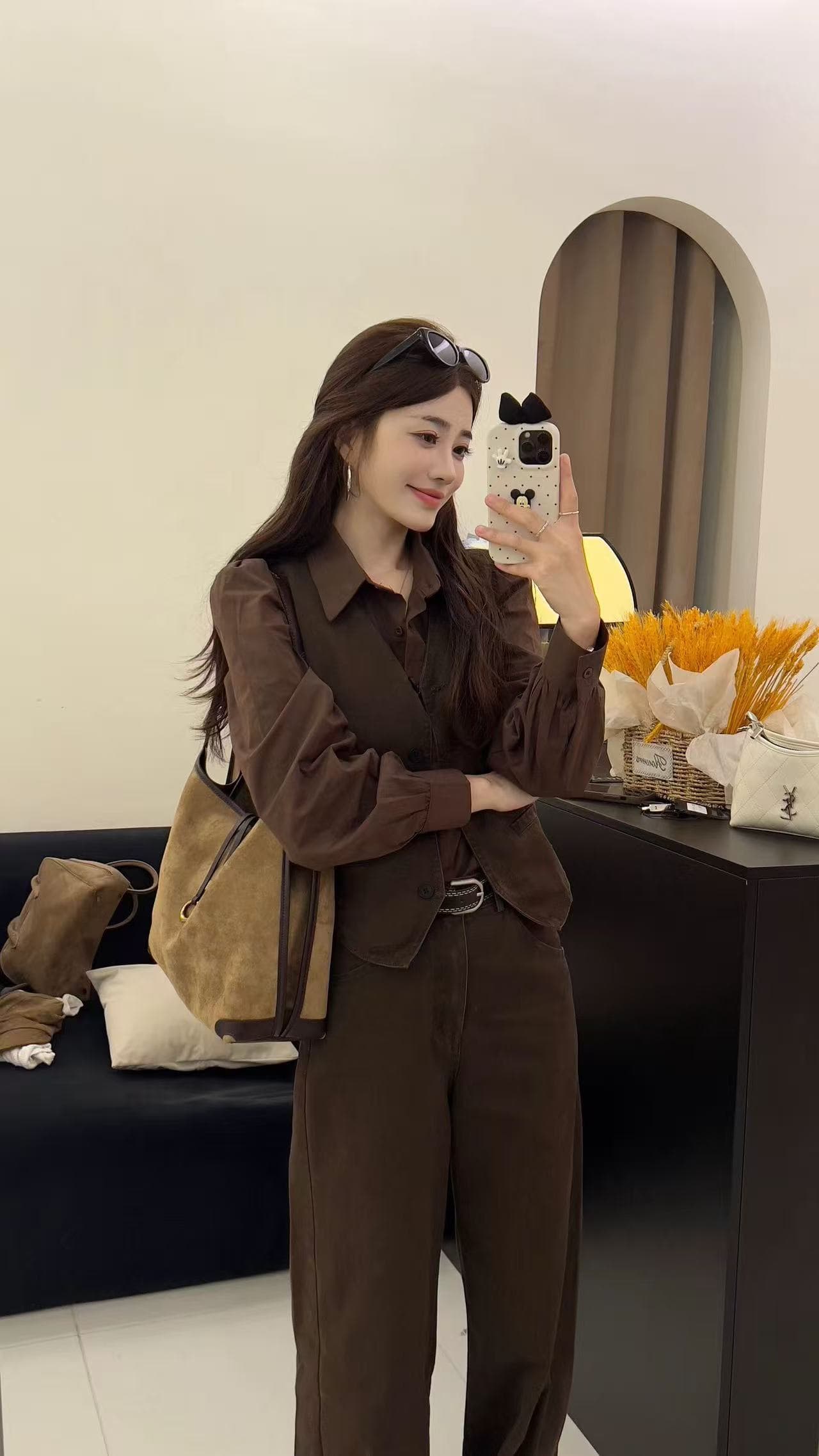새로운 고급 센스 품격 슬림해 보이는 데님 가죽 베스트 하이웨이스트 캐주얼 바지 셔츠 벨트 4 세트 이미지 3
