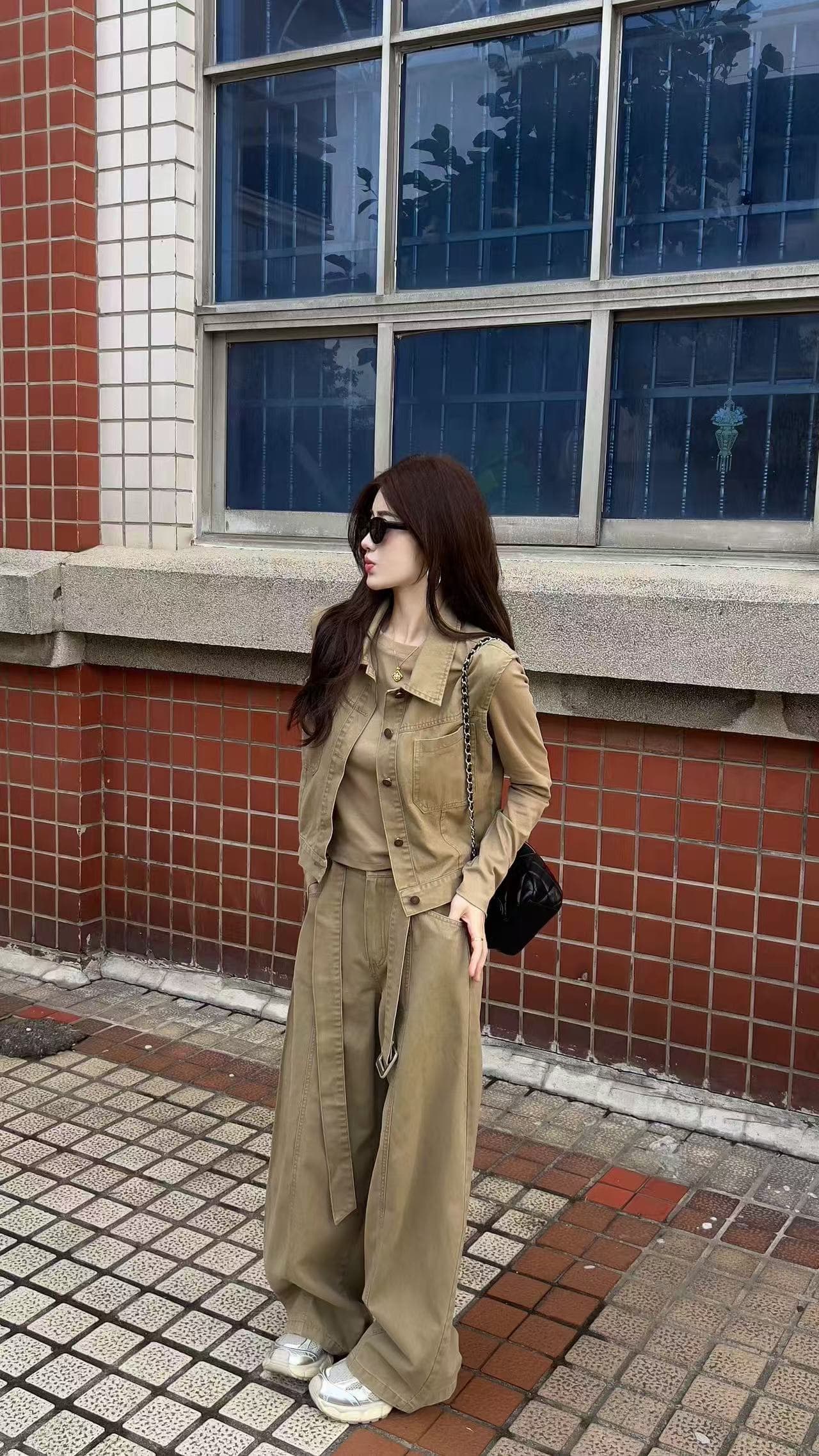 새로운 고급 센스 품격 슬림해 보이는 데님 베스트 하이웨이스트 캐주얼 바지 기본 셔츠 벨트 4 세트 상세 이미지 2
