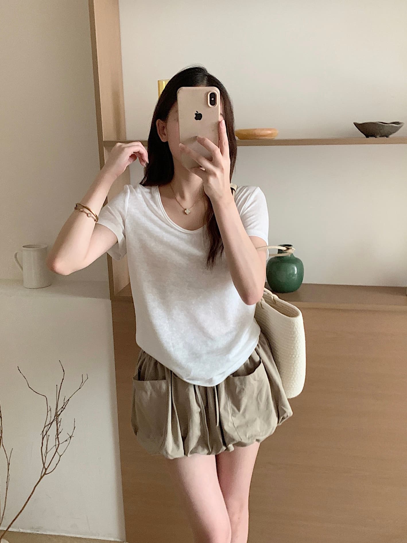 실사 여름 켜기 새로운 편안함 라이 경기 서울 얼음 센스 가면 단색 반팔 티셔츠 한국 스타일 캐주얼 슬림해 보이는 질감 맨위 이미지 2