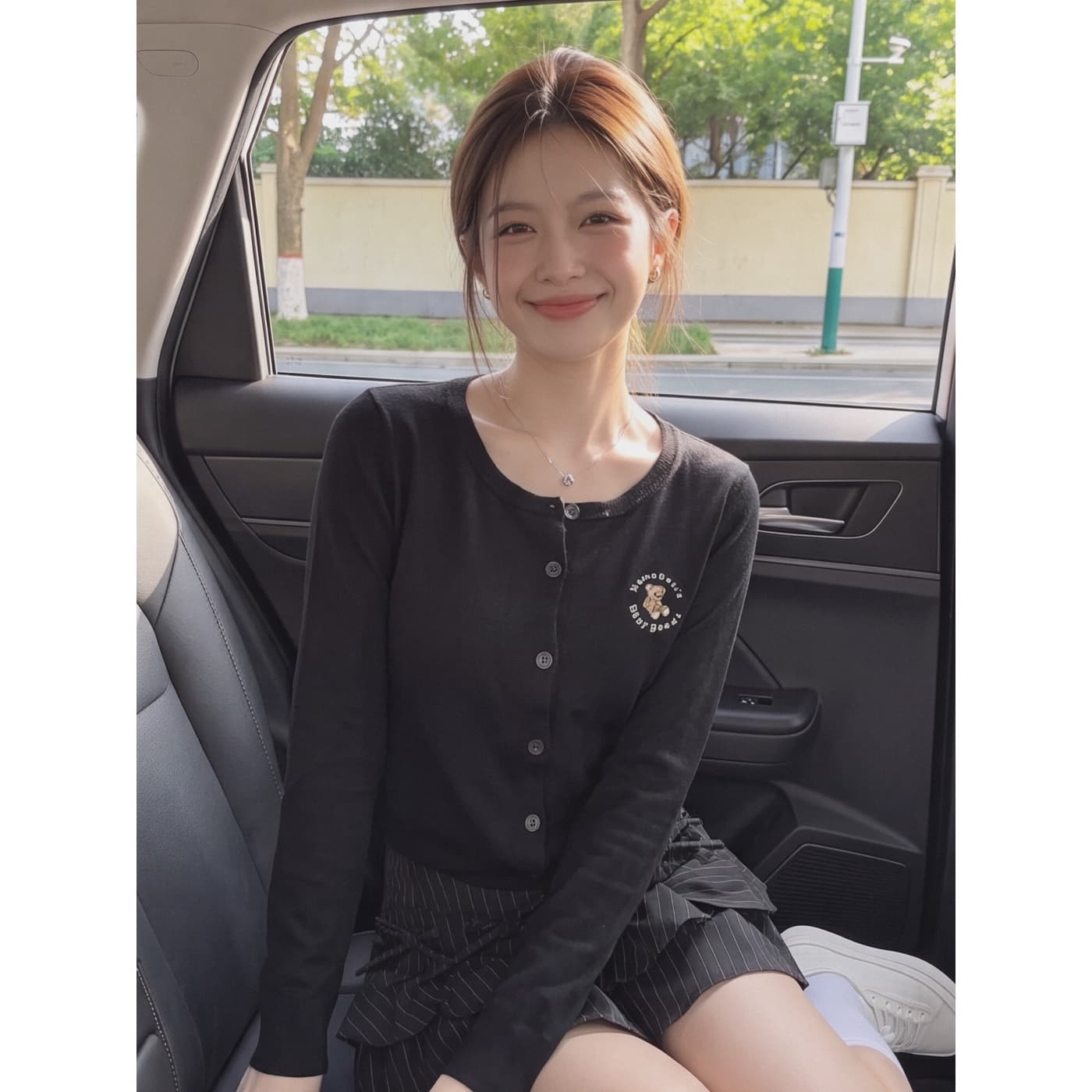 실사 재고 있음 작은 곰 자수 니트 오픈 가디건 여성 봄 가을 부드러운 찹쌀 다용도 루즈핏 학원 스타일 얇은 스타일 스웨터 외부 이미지 2