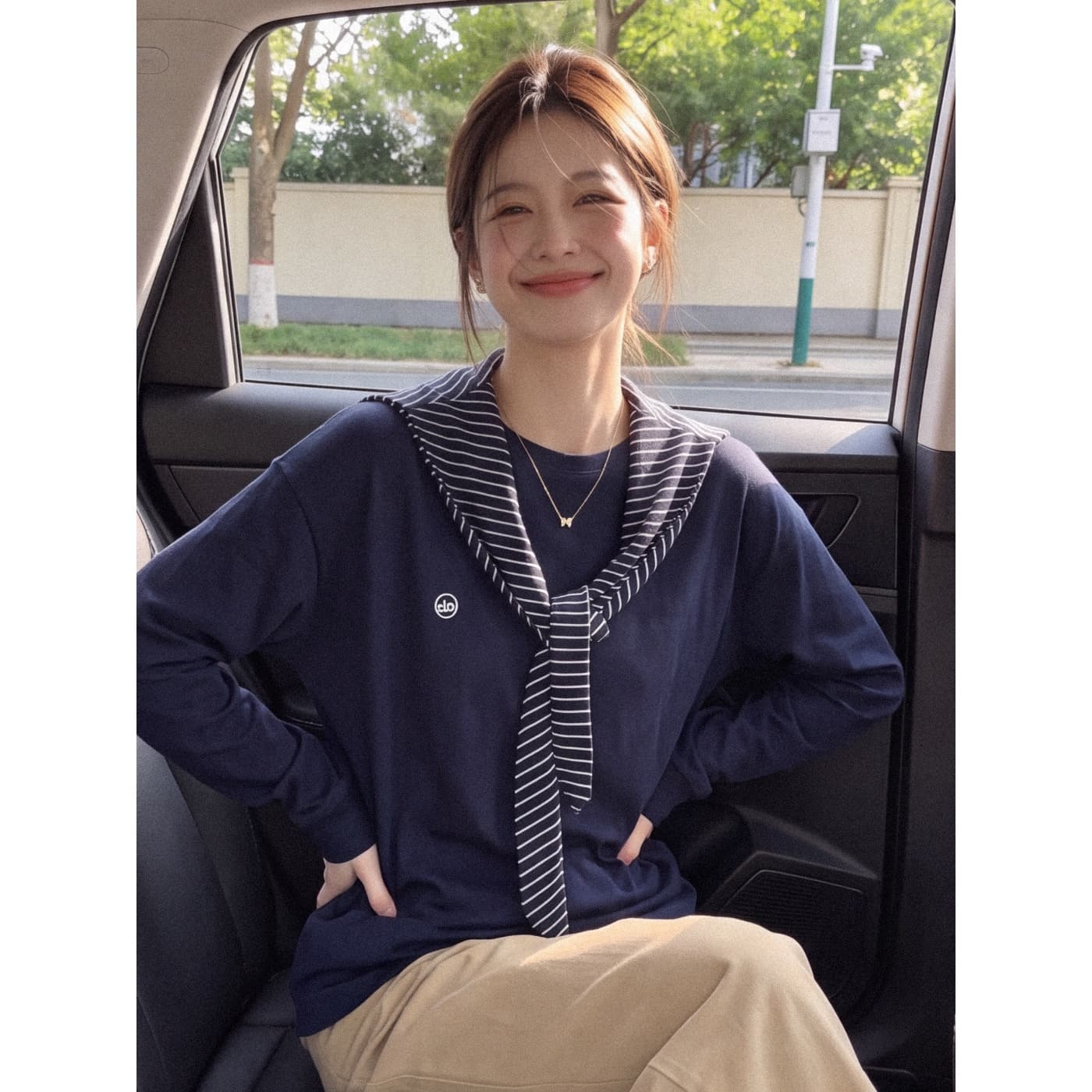 실사 재고 있음 한 부서 해군 스트라이프 숄 긴팔 티셔츠 여성 조기 가을 착용 가져 가라. 루즈핏 그레이트 봐 이미지 2