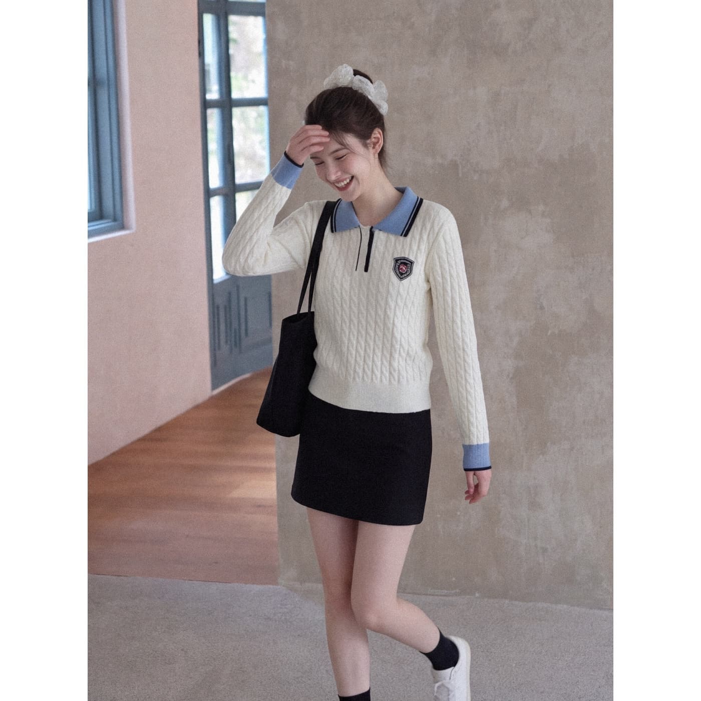 실사 재고 있음 디자인 센스 한 부서 POLO 칼라 인사이드 가져 가라. 만나는 쇼트 스타일 니트 스웨터 여성 가을 겨울 몸매 가꾸기 꽈배기 털 이미지 2