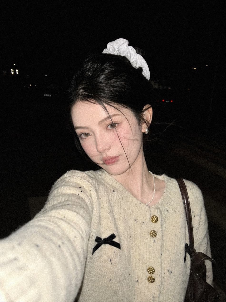 실사 재고 있음 레트로 고급 센스 나비 매듭 스웨터 오픈 가디건 여성 가을 겨울 상세 이미지 2