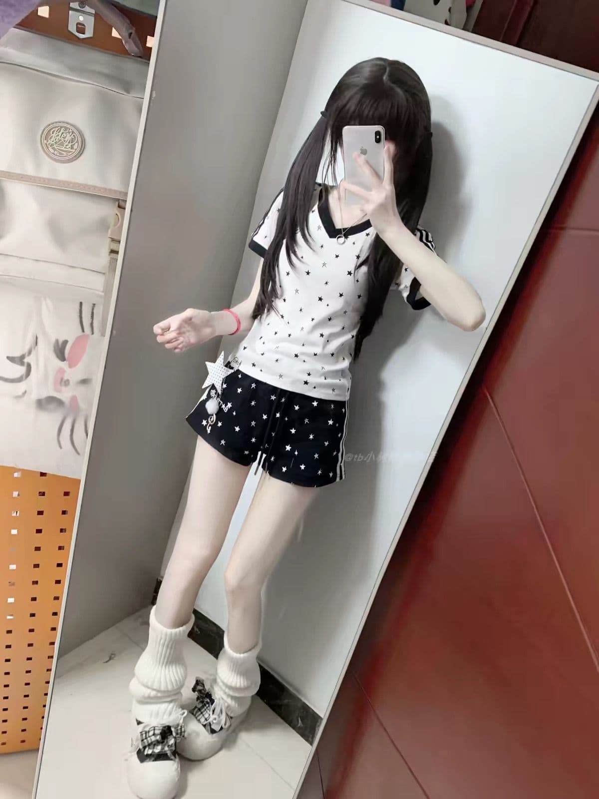 아메리칸 핫걸 별 프린트 세트 여성 여름 학생 루즈핏 다용도 V넥 반바지 투피스 세트 이미지 3