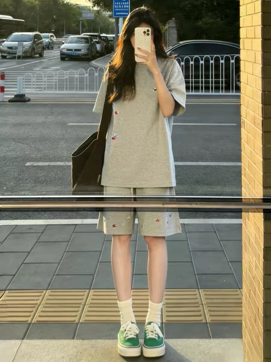 학원 스타일 프린트 캐주얼 스포츠 슈트 여성 여름 새로운 학생 루즈핏 투피스 세트 이미지 4