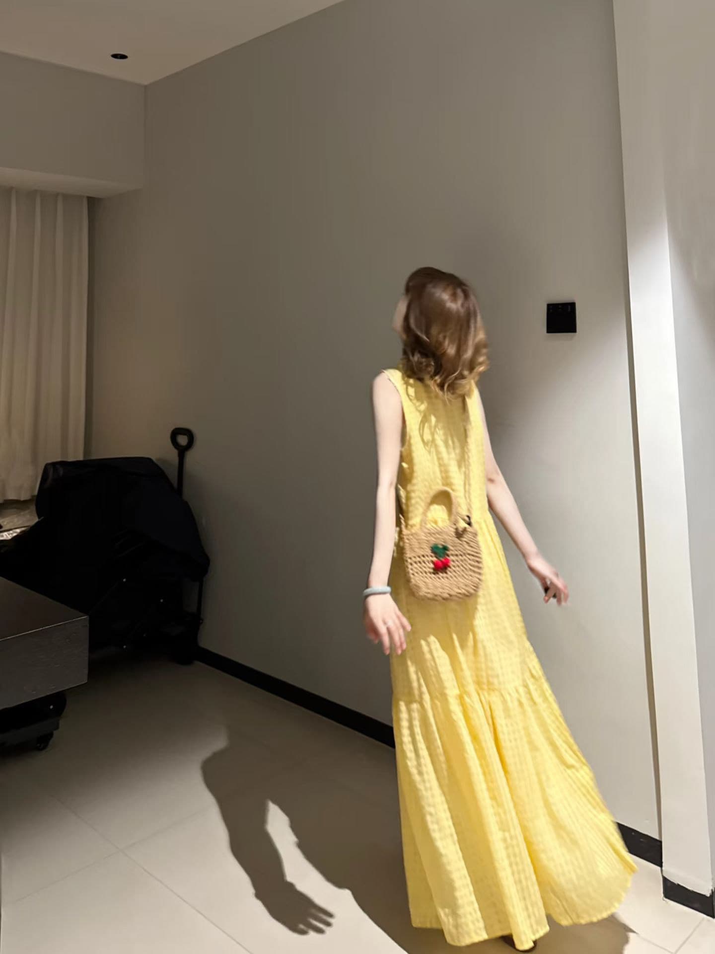 프랑스식 품격 부드러운 바람 우유 황색 체크무늬 민소매 조끼 원피스 상세 이미지 8