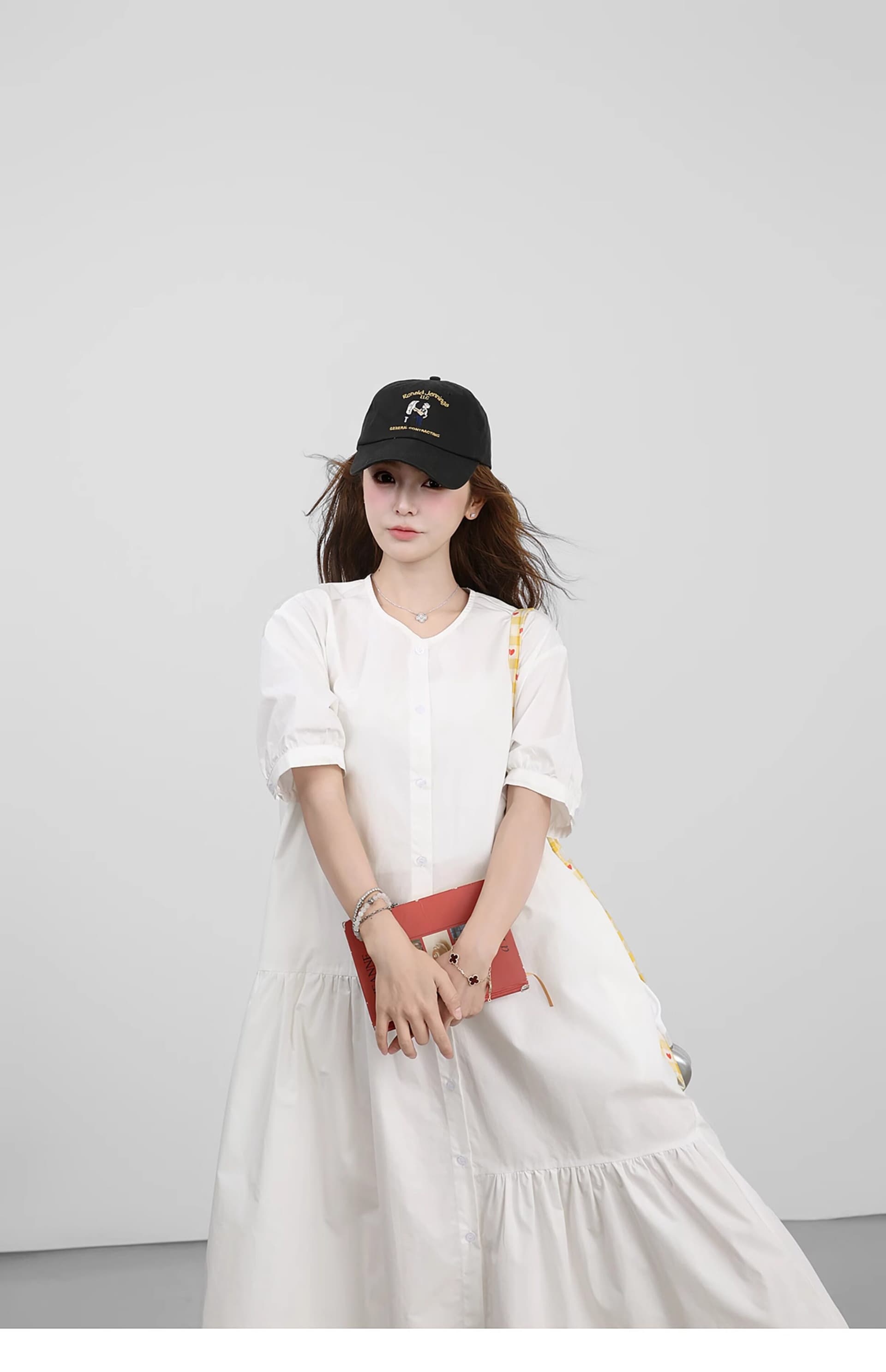 화이트 반팔 여성 드레스 2026 여름 새로운 고급 센스 불규칙 루즈핏 한 마디 셔츠 치마 상세 이미지 10