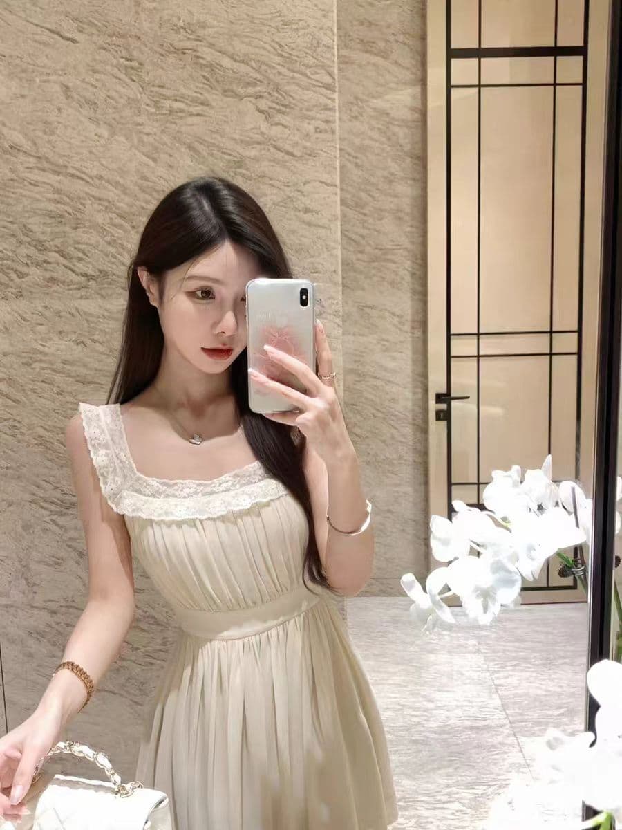 justqin 5 29 주간 켜기 꼬집기 허리 얇은 치마 2025 새로운 여름 드레스 광장 칼라 레이스 허리 수축 여성 드레스 이미지 4