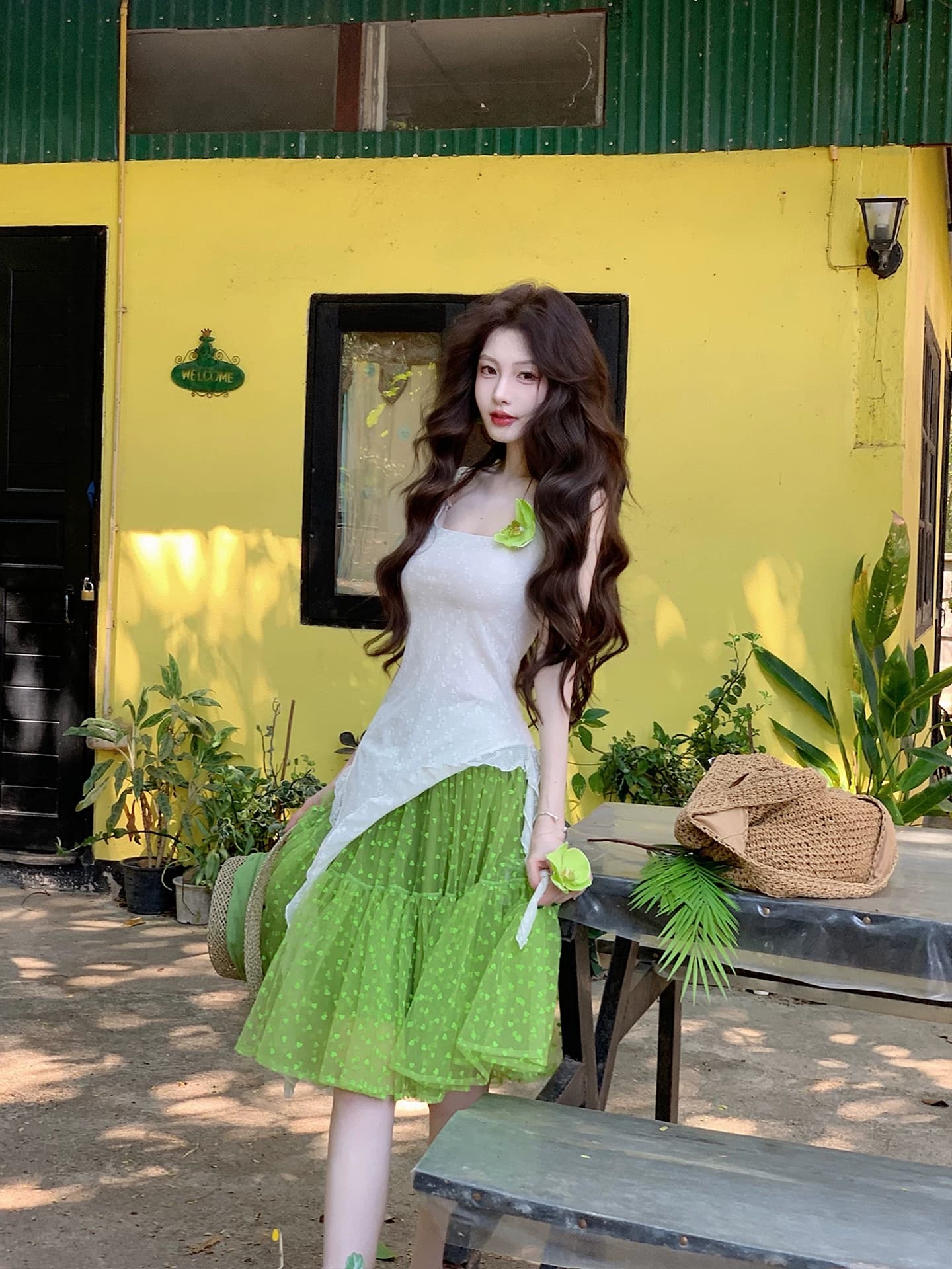 먹는다. 녹색 접시 과일 녹색 화이트 티 순수한 욕망 바람 안개 센스 화이트 슬립 하트 도트 무늬 망사 반신 치마 세트 상세 이미지 1
