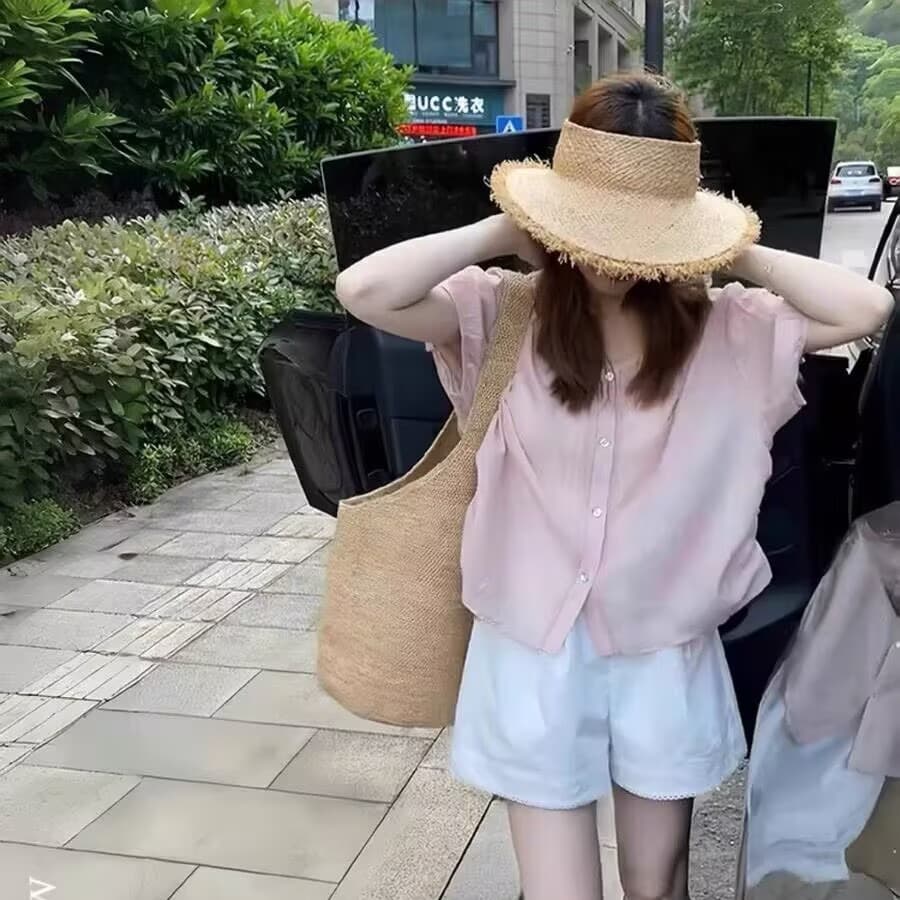 여름 아름다운 작은 세트 디자인 센스 패션 펌프 로프 여성 셔츠 품격 슬림해 보이는 레이스 캐주얼 반바지 투피스 세트 이미지 5